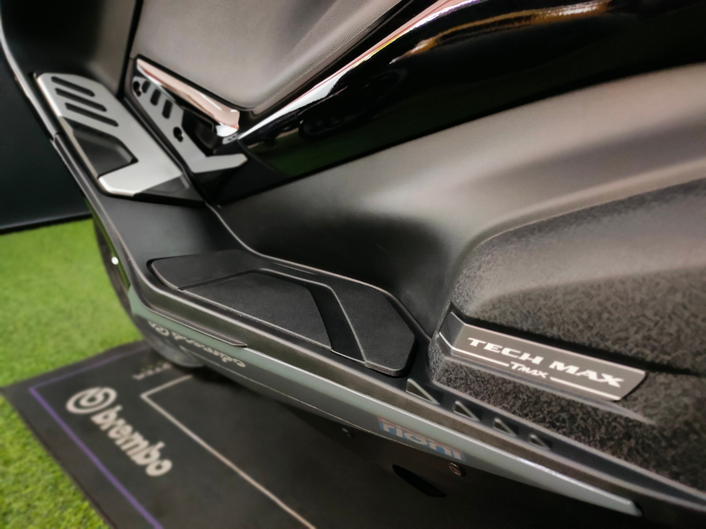 โซฟาซิ่ง เข้าใหม่ทั้งที....จัดตัวTopสุดไปเลย 🤟 YAMAHA TMAX 560 TechMax รถปลายปี 2021 (นางฟ้า) นางฟ้า3พันโล "โคตรสวย"