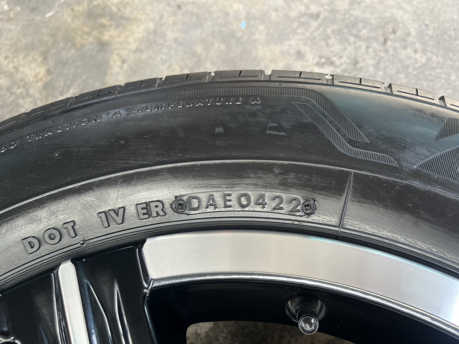 ✨ล้อแม็ก✨Honda HRV ตัวท็อป ขอบ 17 ดำหน้าเงา พร้อมยาง 215-60-17 Bridgestone💥ปี 22💥