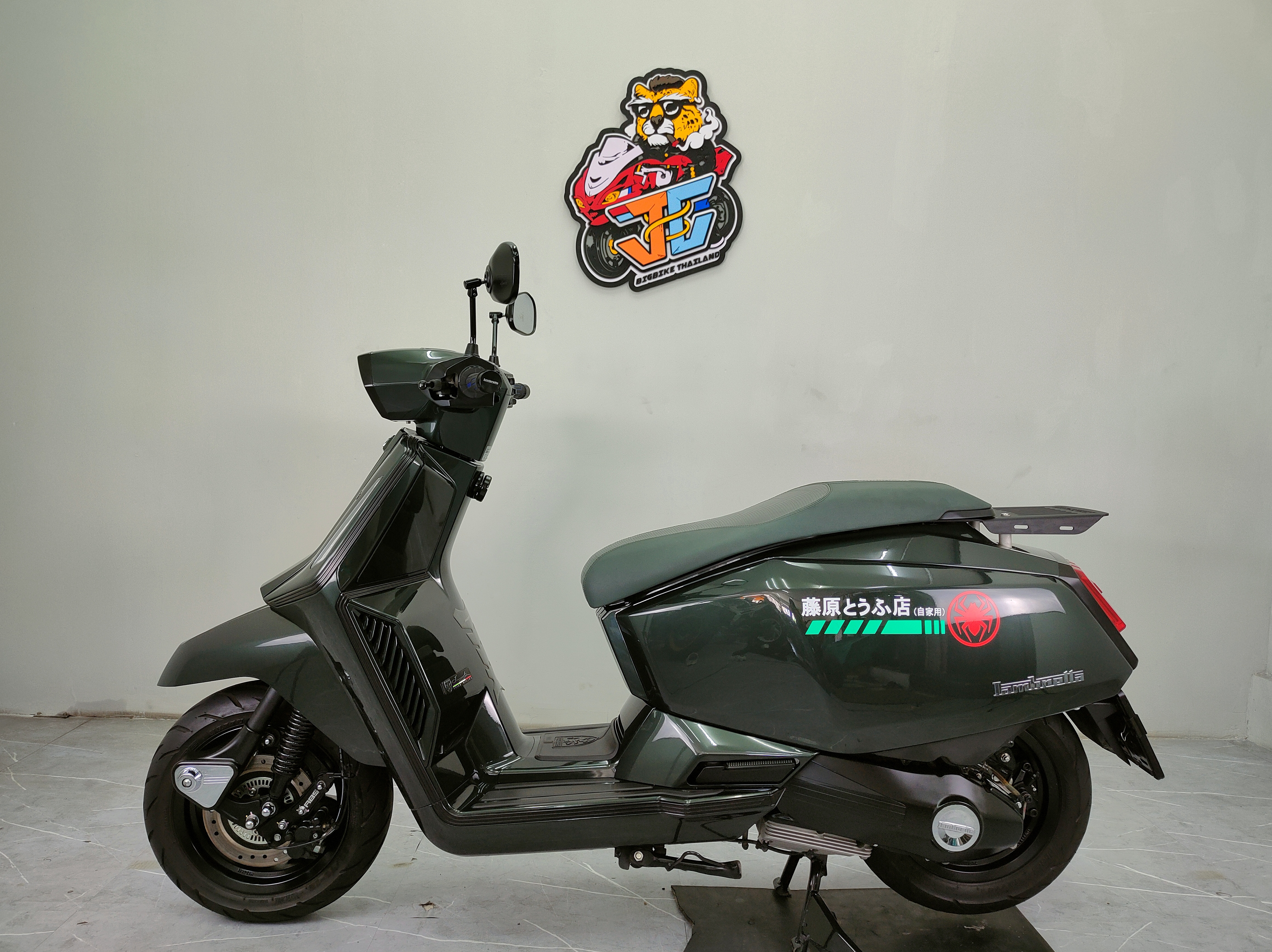 😎 เรียบหรูดูดี . สัญชาติอิตาลี💥 LAMBRETTA X300 ABS จดปี 2023 สภาพใหม่มาก "เบากว่า Forza/Xmax 20กว่าโล‼️"