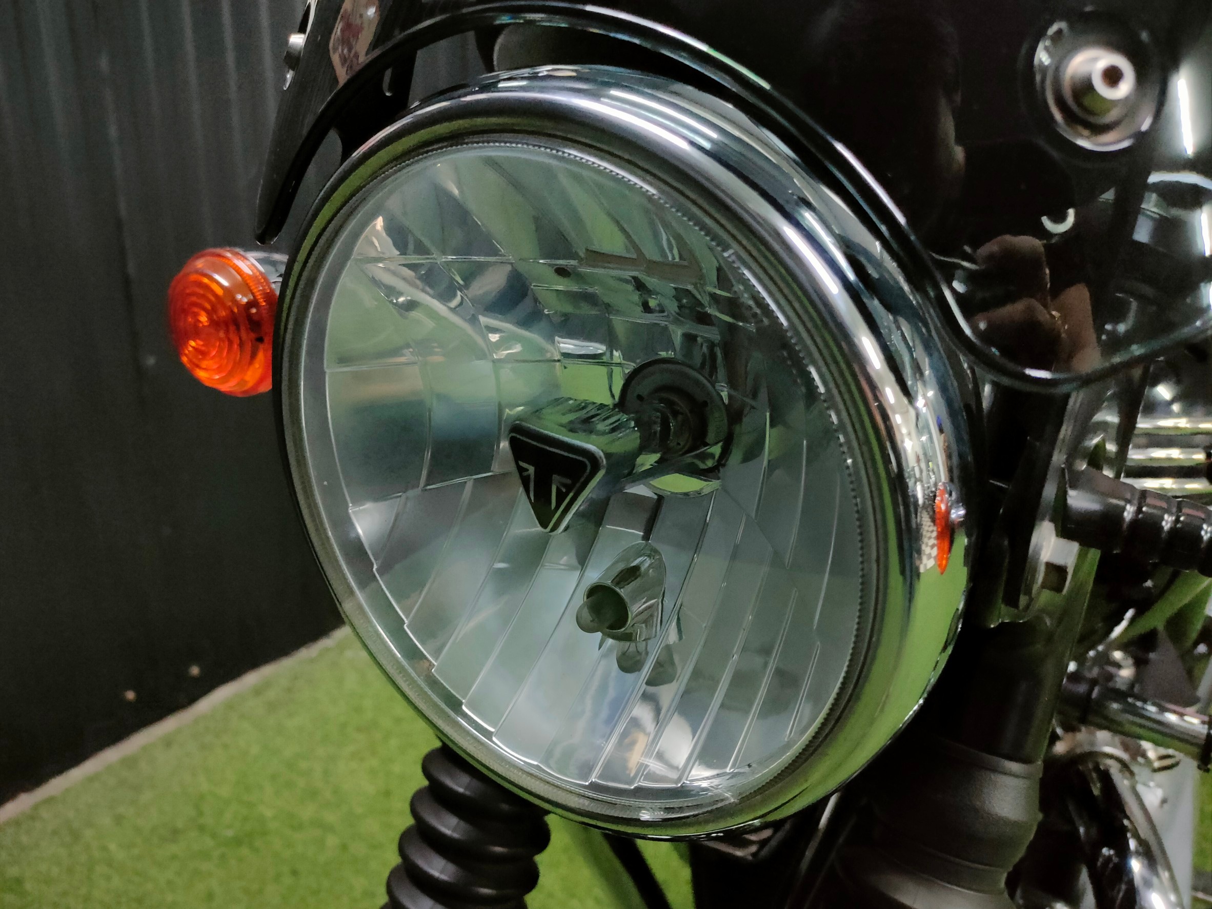 โอ้ว‼️ของแต่งเพียบเลยคันนี้....🔥TRIUMPH BONNEVILLE T100 Classic 🔥 รถปลายปี 2017 รถสวยพร้อมใช้พร้อมโปร "โจร500⁉️"