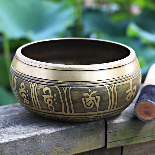 Tibetan Singing Bowl ขันทิเบต(ทองเหลือง) งานทำมือโดยช่างฝีมือชาวเนปาล