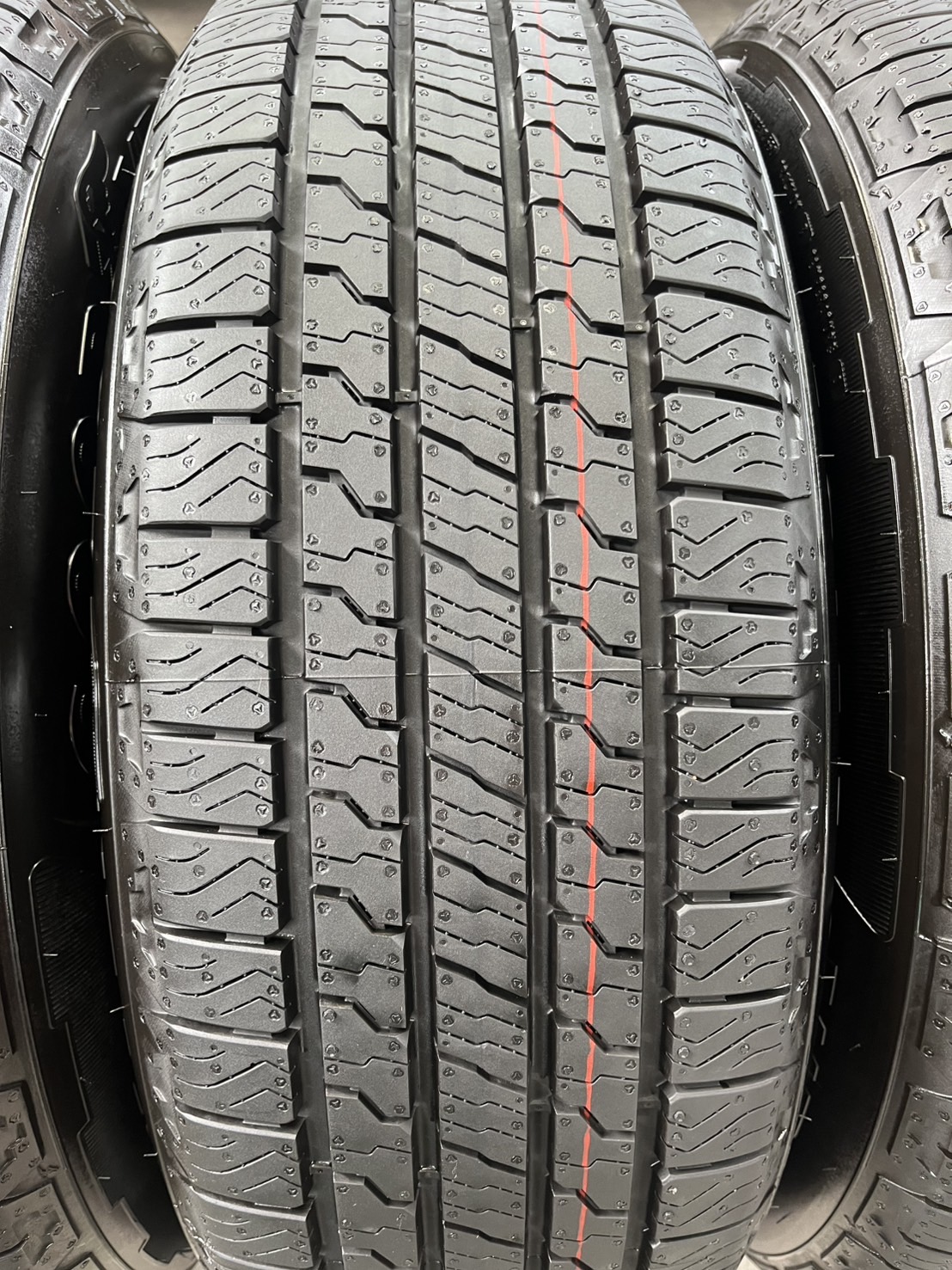 💥ปี 25💥✨ยางใหม่ป้ายแดง✨255-65-18 Goodyear💖ใหม่กริ๊บ💖ถอดจาก🚗โชว์รูมรถ ไม่ผ่านการใช้งาน