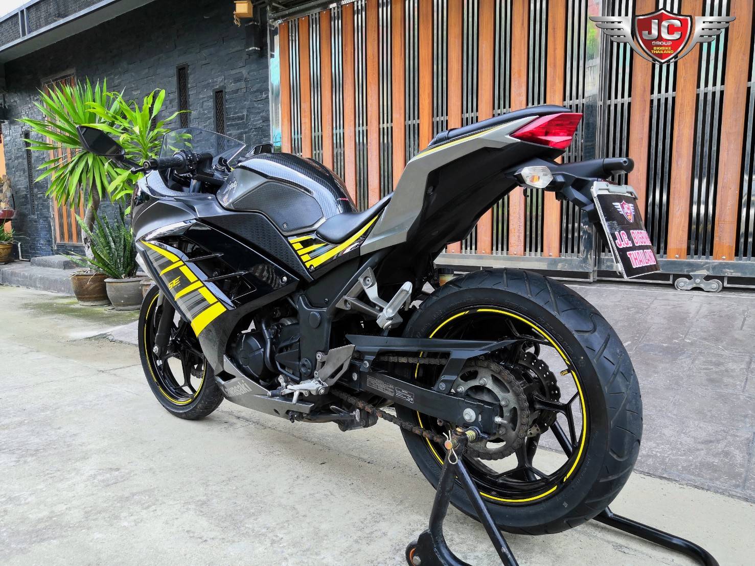 Ninja300abs~Special Edition รถบ้านแท้มือเดียว เครื่องเดิม ไมล์แท้หมื่นกว่าโล