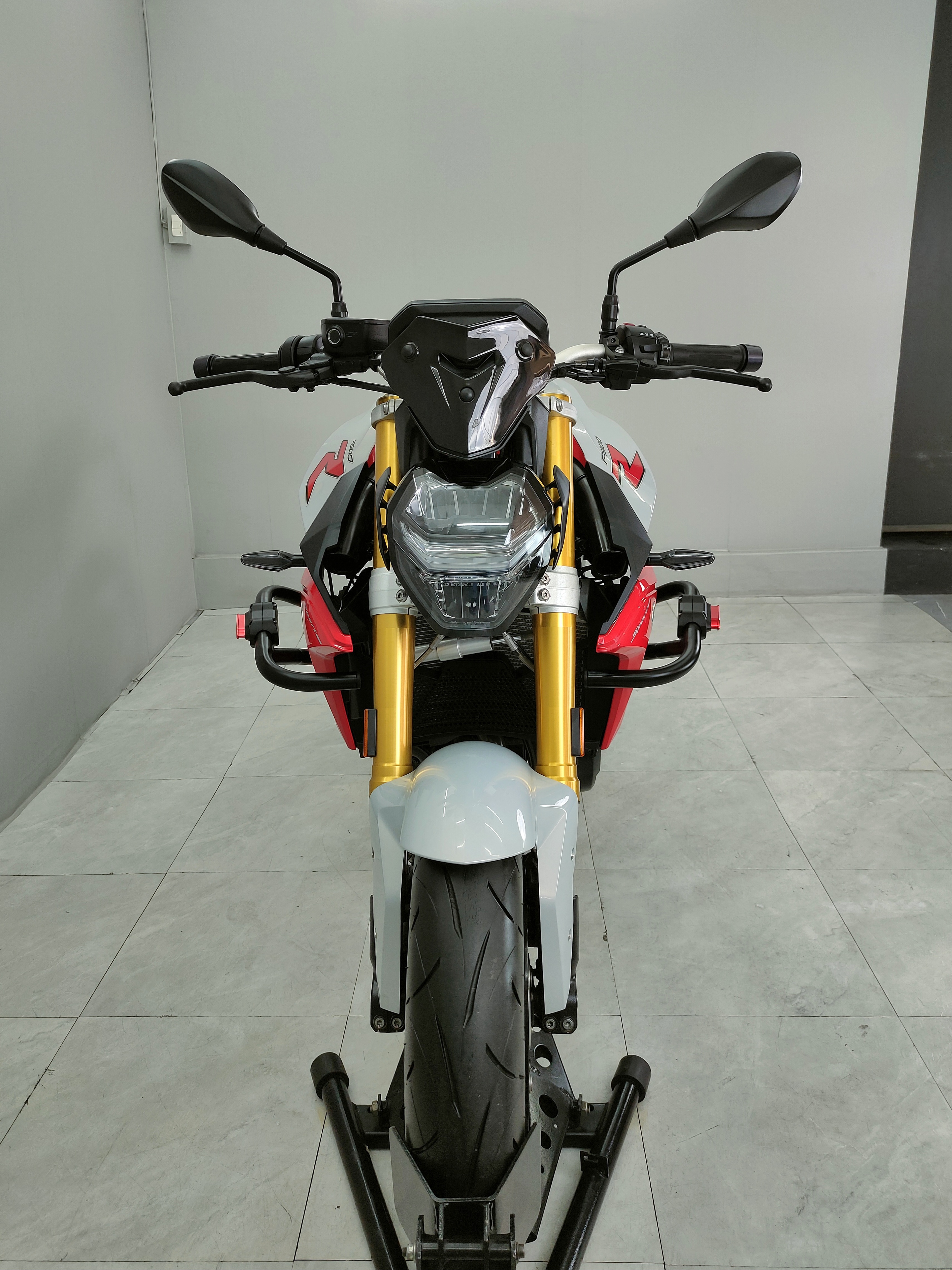 ❌️ ร้าน นี้ ไม่ กรอ ไมล์ ❌ Naked Roaster 💥 หล่อเท่ห์มีระดับ 😎 BMW F900R รถกลางปี 2022 โมเดล 20 "น้องป้ายแดงประหยัดไปครึ่ง⁉️"