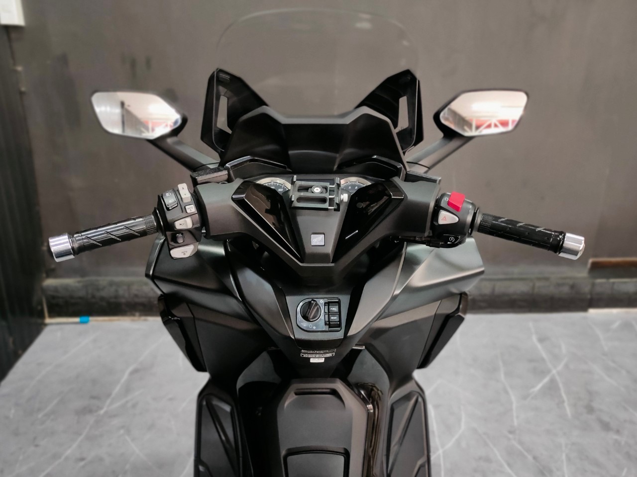 บิ๊กสกู๊ตเตอร์กระแสดีไม่มีตก 🛵💨 HONDA FORZA350 รถปี 2022 แท้นางฟ้า 6xxx โล สวยใสพร้อมใช้ออกรถ 15000
