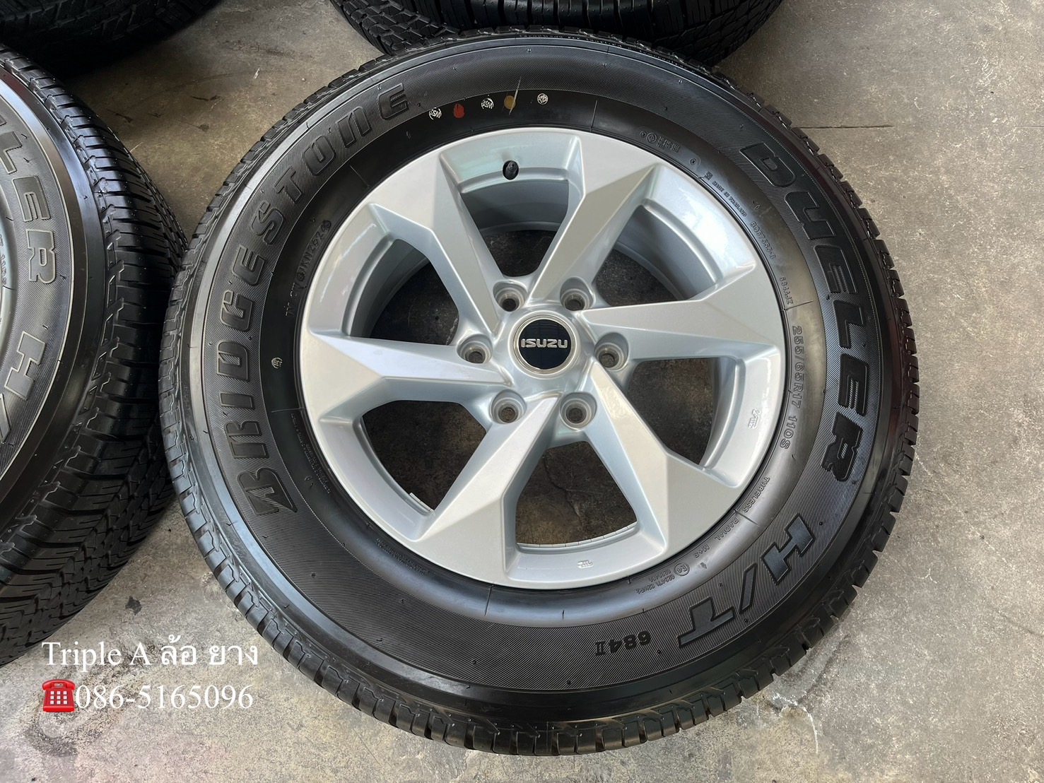 ✨ล้อแม็กป้ายแดง✨ISUZU D-Max รุ่นใหม่ล่าสุด ขอบ 17 พร้อมยางป้ายแดง 255-65-17 Bridgestone♨️ปี 24♨️