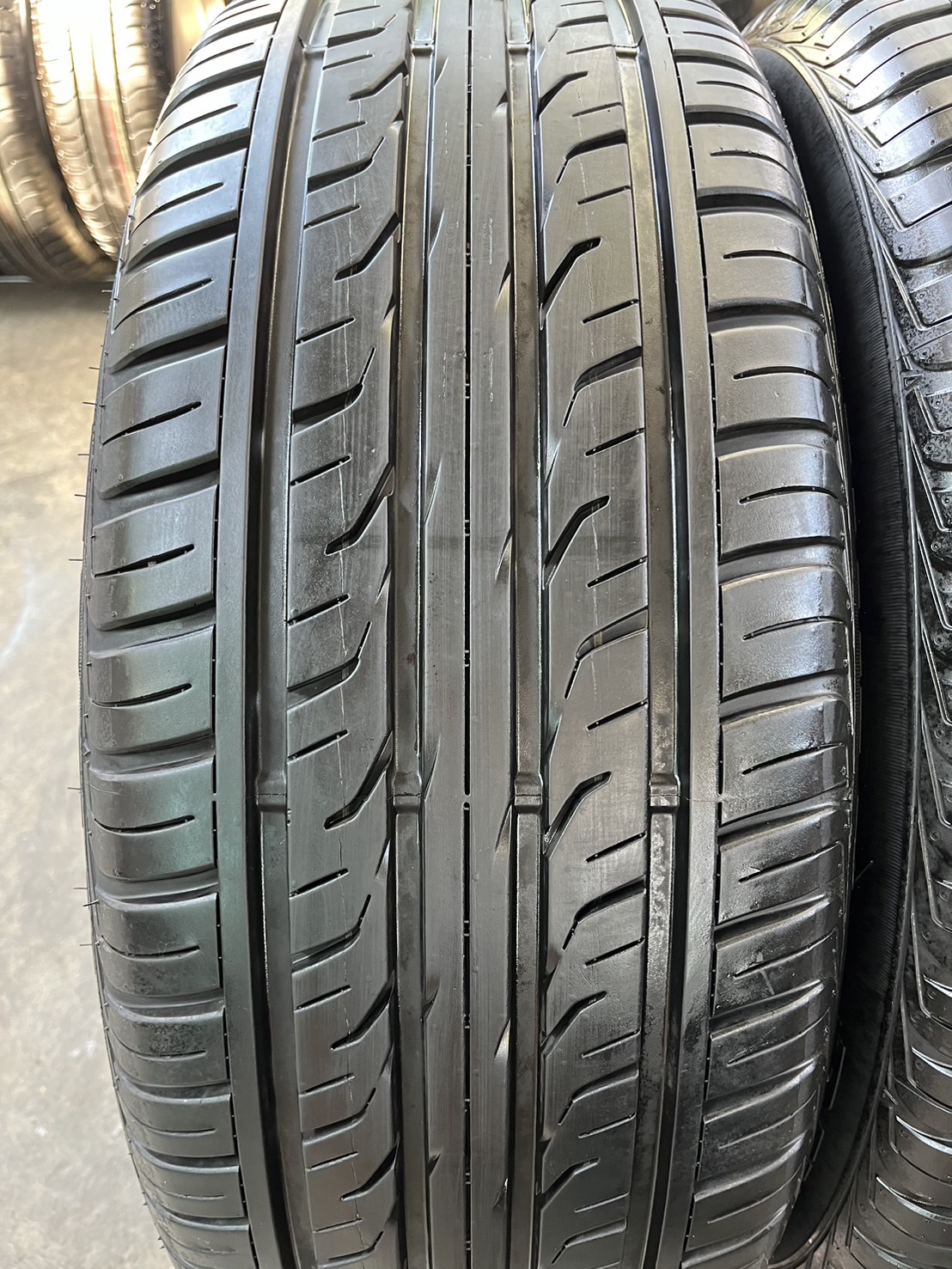 ✨ยางน้องๆป้ายแดง✨265-50-20 Dunlop♨️ปี24♨️สวยกริ๊บ🚘เหมาะสำหรับ รถกระบะตัวสูง และ SUV ทุกรุ่น