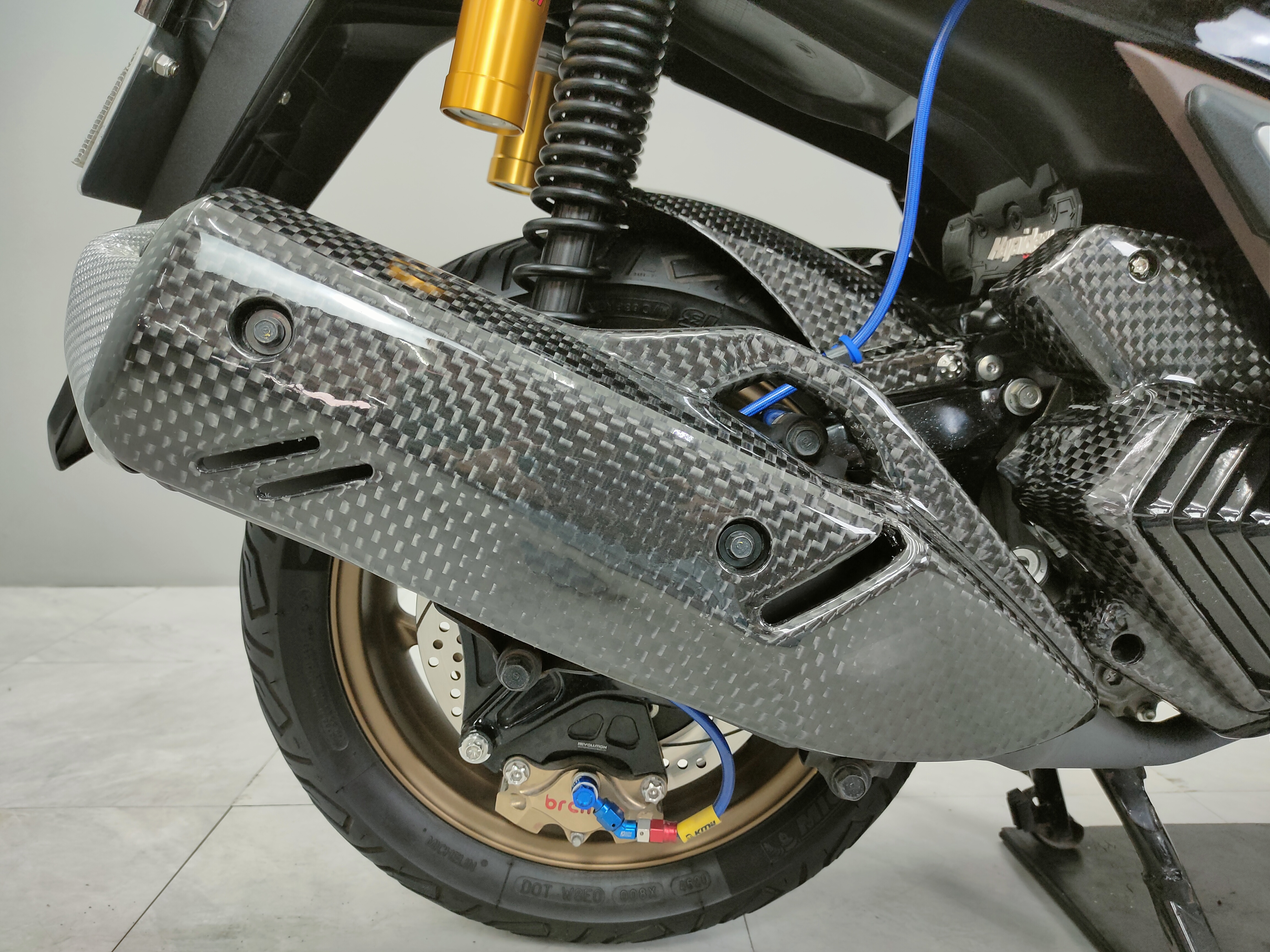 วัยรุ่นจ๋า...พี่มาแล้วจ้า 😘 HONDA PCX160 abs จดปี 2021 ไมล์ 1️⃣ พันโลแท้ + ของแต่ง3หมื่น‼️