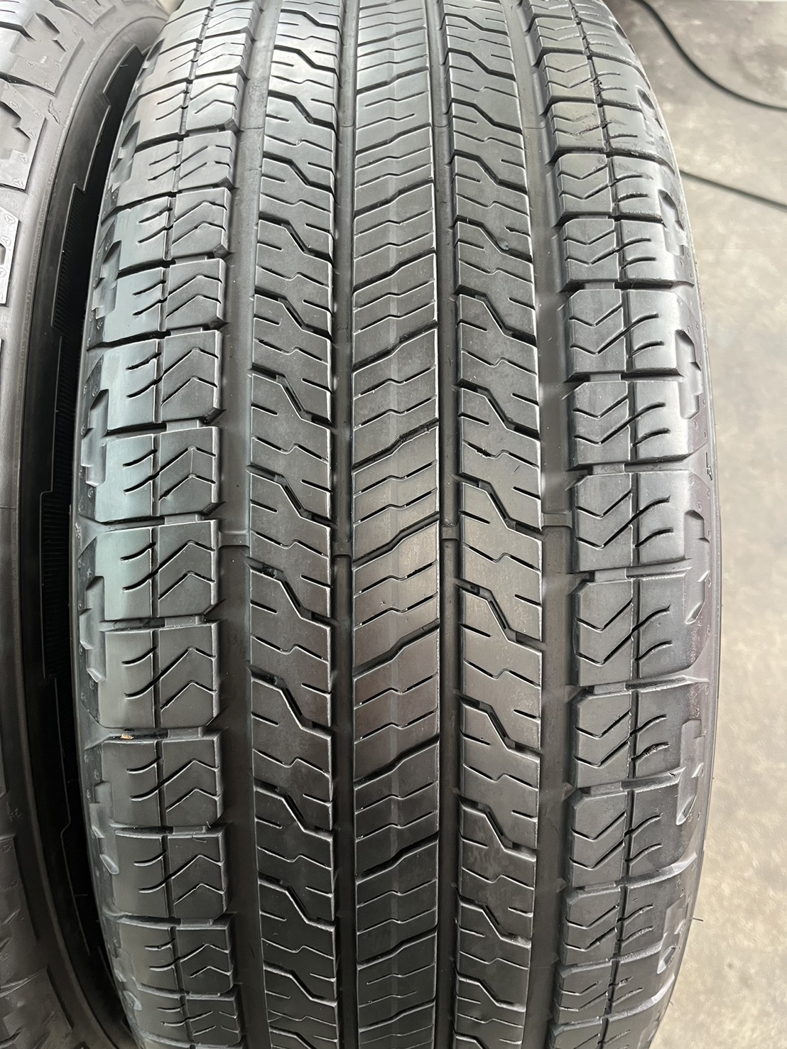✨ล้อแม็ก✨ISUZU MU-X 2023 ขอบ 20 เทาหน้าเงา พร้อมยาง 255-55-20 GoodYear🌟ปี 23🌟
