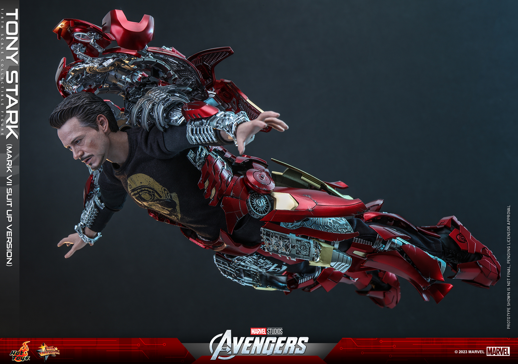 Hot Toys MMS718 1/6 The Avengers - Tony Stark (Mark VII Suit up Version)