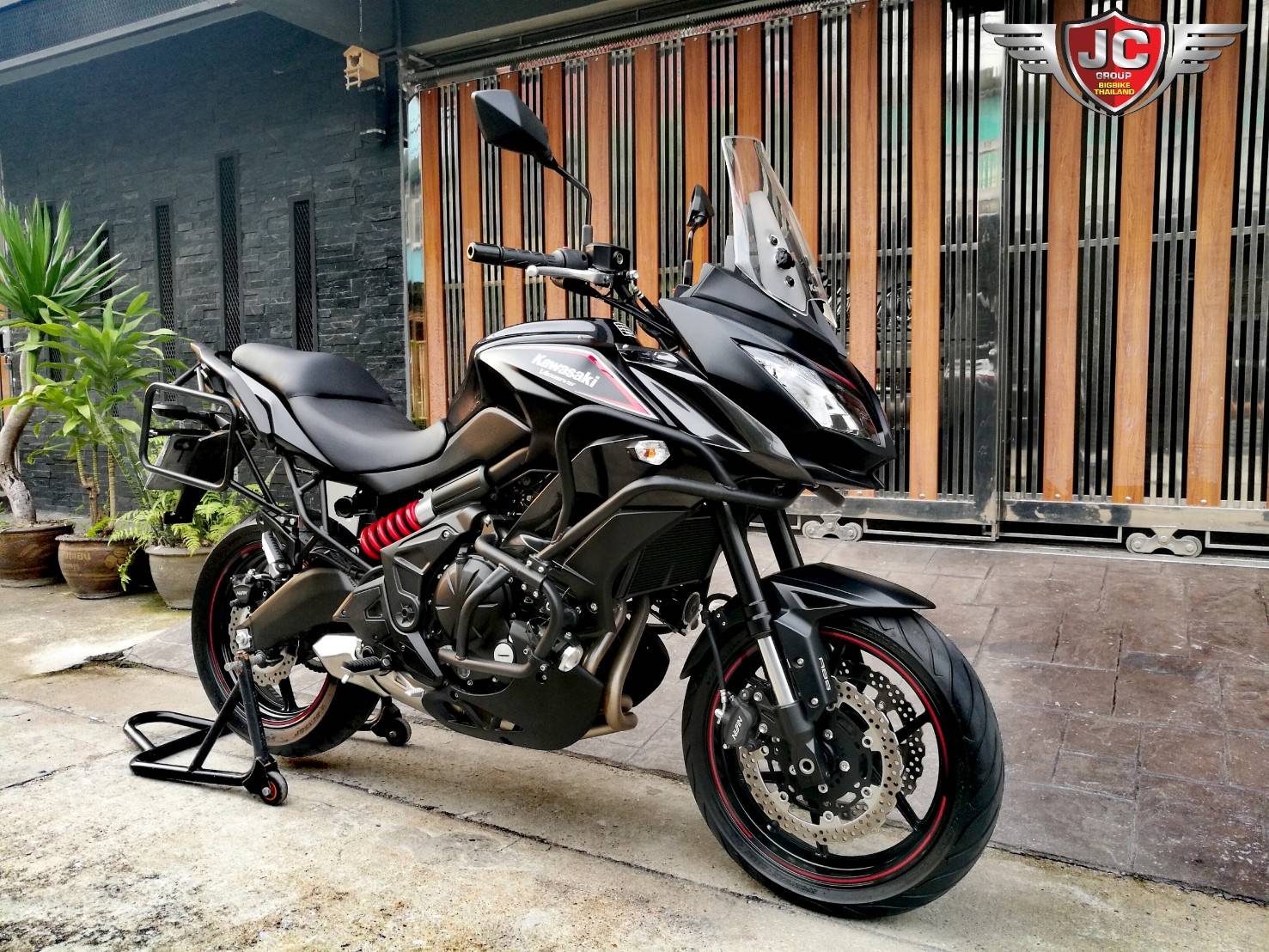"เหมือนได้รถใหม่ ถูกกว่าเป็นแสน"Versys 650 abs