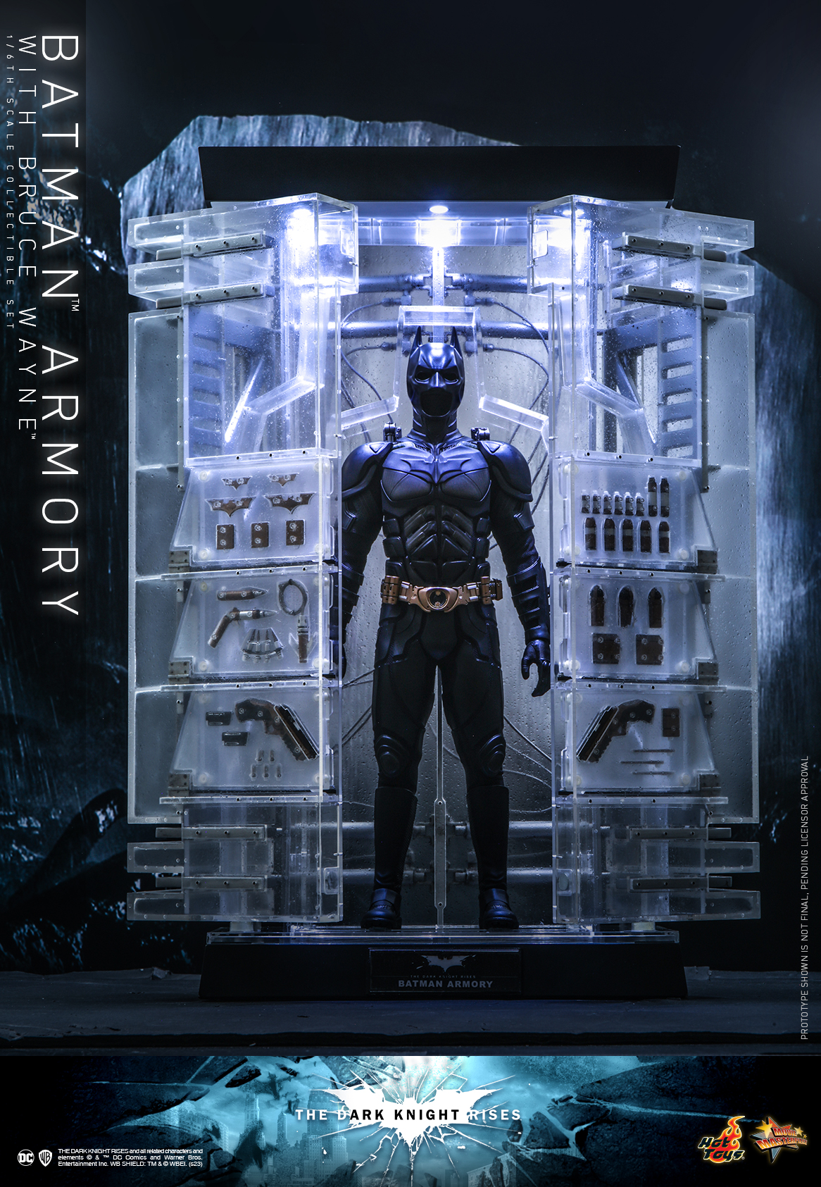 Hot Toys MMS702 1/6 The Dark Knight Rises - Batman Armory with Bruce Wayne