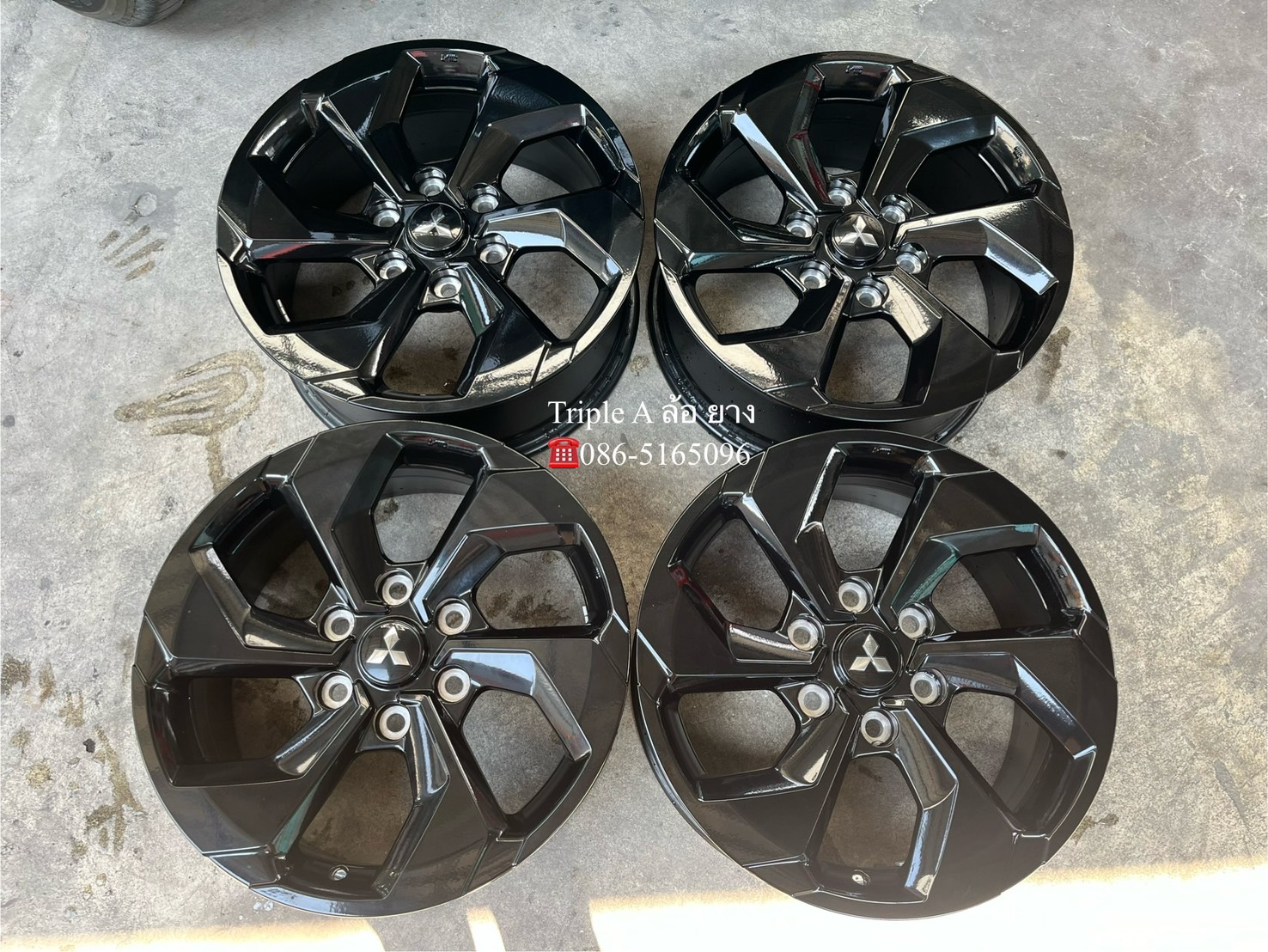 ✨ล้อแม็กป้ายแดง✨Mitsu Pajero Sport 2024 รุ่นใหม่ล่าสุด ขอบ 18 สีดำแท้💯