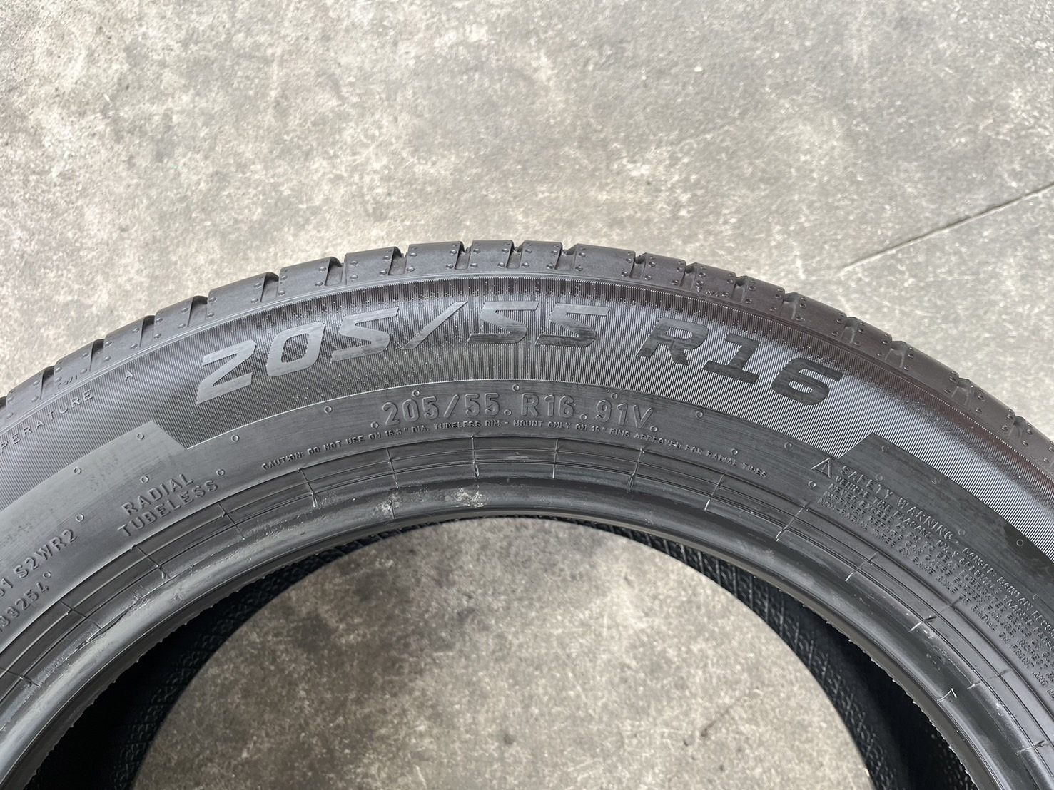 ✨ยาง✨205-55-16 Pirelli🌟ปลายปี 23🌟สภาพสวย💖