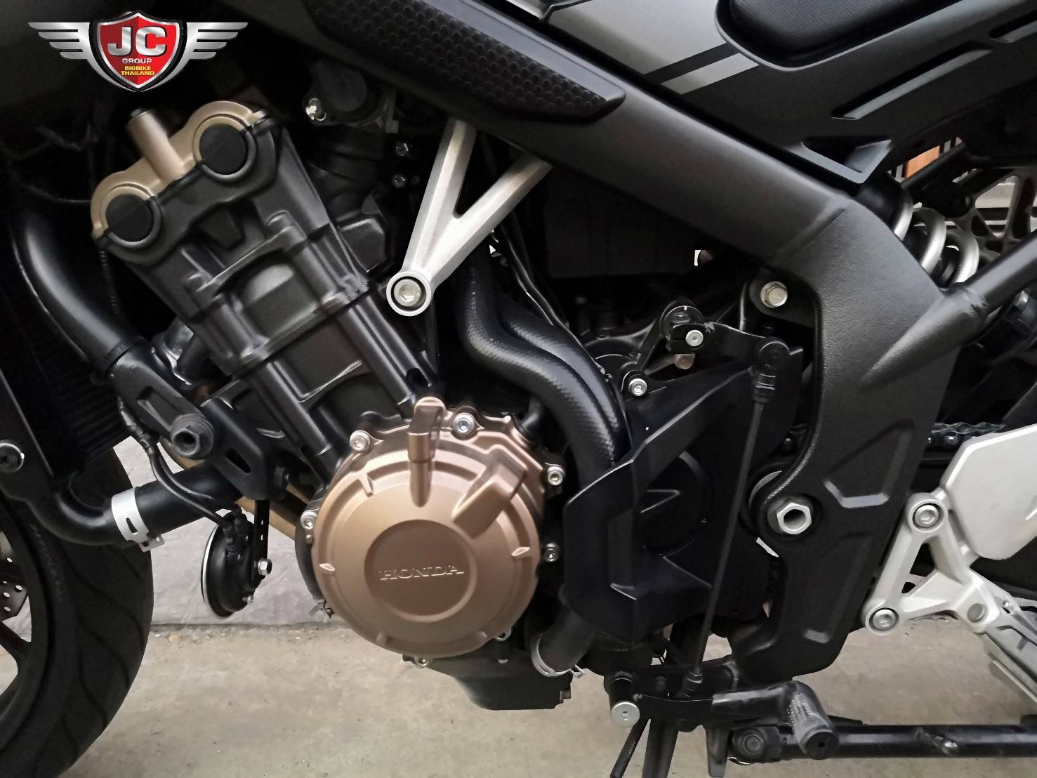 รถมือเดียวเกรด🅰️#CB650F 𝐀𝐁𝐒 รถปลายปี 2018 แต่งครบองค์ ✨เงินดาวน์⭕️บาท✨