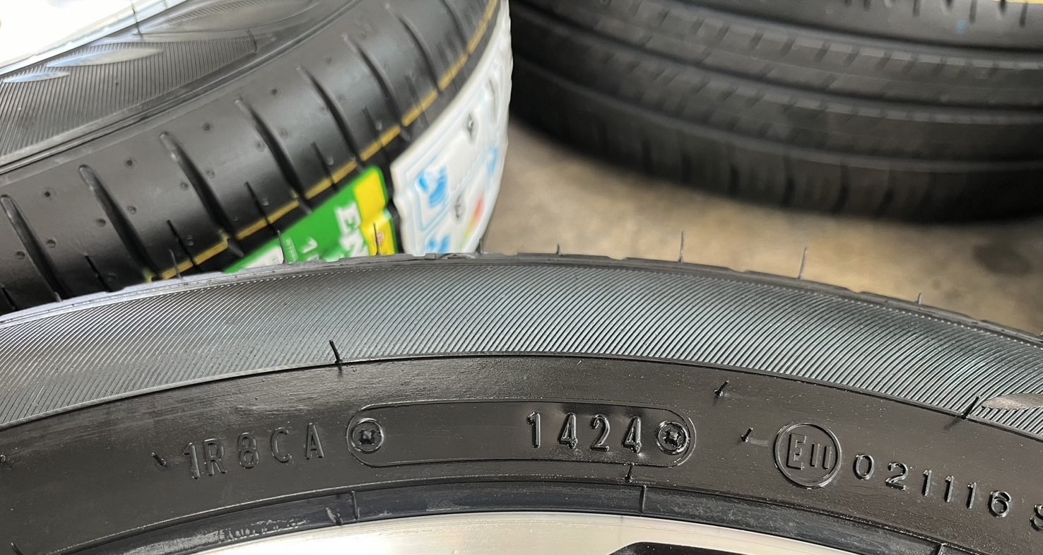 ✨ล้อแม็ก✨Toyota Vios 12 ก้าน ขอบ 15 ดำหน้าเงา พร้อมยางใหม่💯185-60-15 Dunlop♨ปี 24♨