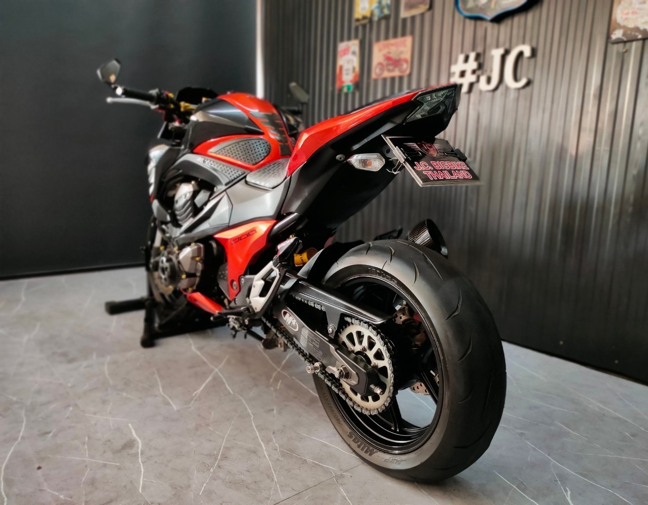 ทรงดีพิมพ์นิยม KAWASAKI Z800 ปี 2014 เครื่องดีสีสวยออกรถ ⭕ บาท...ให้ไวเลย‼️