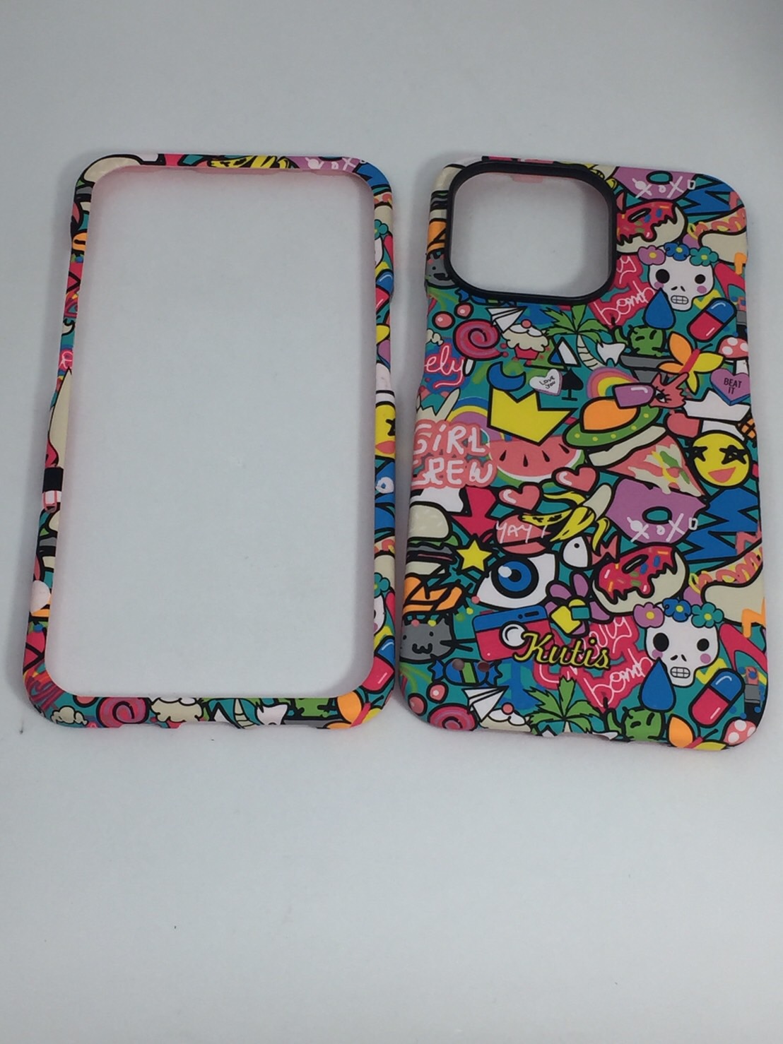 เคสคูทิส(Kutis)เคสไอโฟน13PRO(ลายStreet)มาใหม่ เคสประกบหน้า-หลัง เคสเรืองแสง เคสลายวินเทจ ร้านSuperhero Klongthom