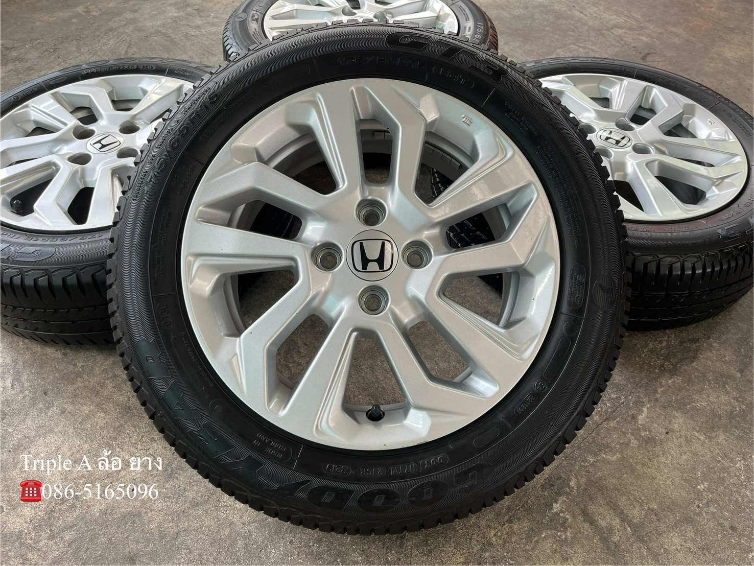 ✨ล้อแม็ก✨Honda Jazz รองท็อป ขอบ 15 แถมยาง 175-65-15 Goodyear ปี 19