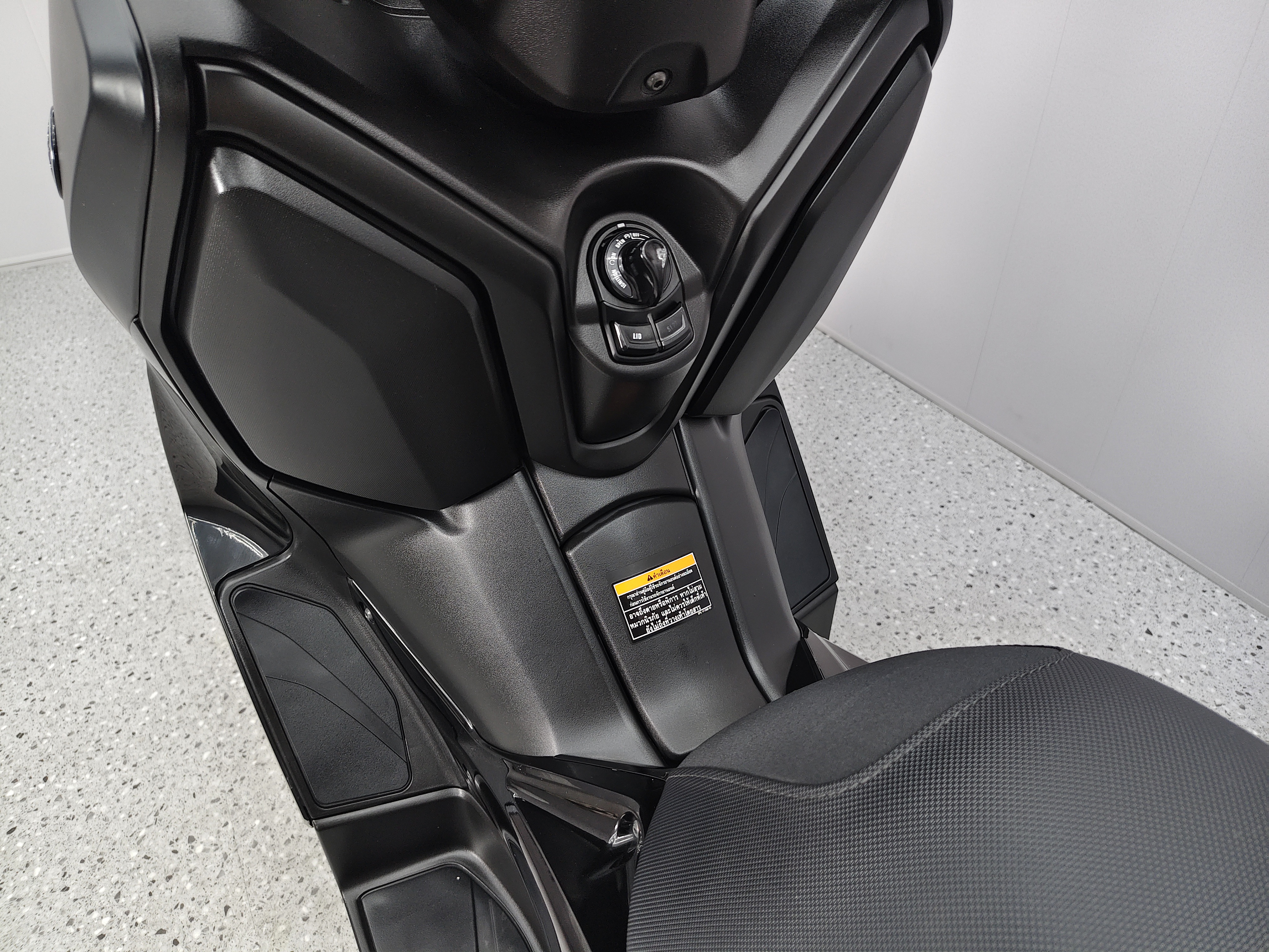 ดำๆดุๆ YAMAHA XMAX300 Connected ปลายปี 2023 แท้ พร้อมโปรโมชั่น "ฟรี⭐"