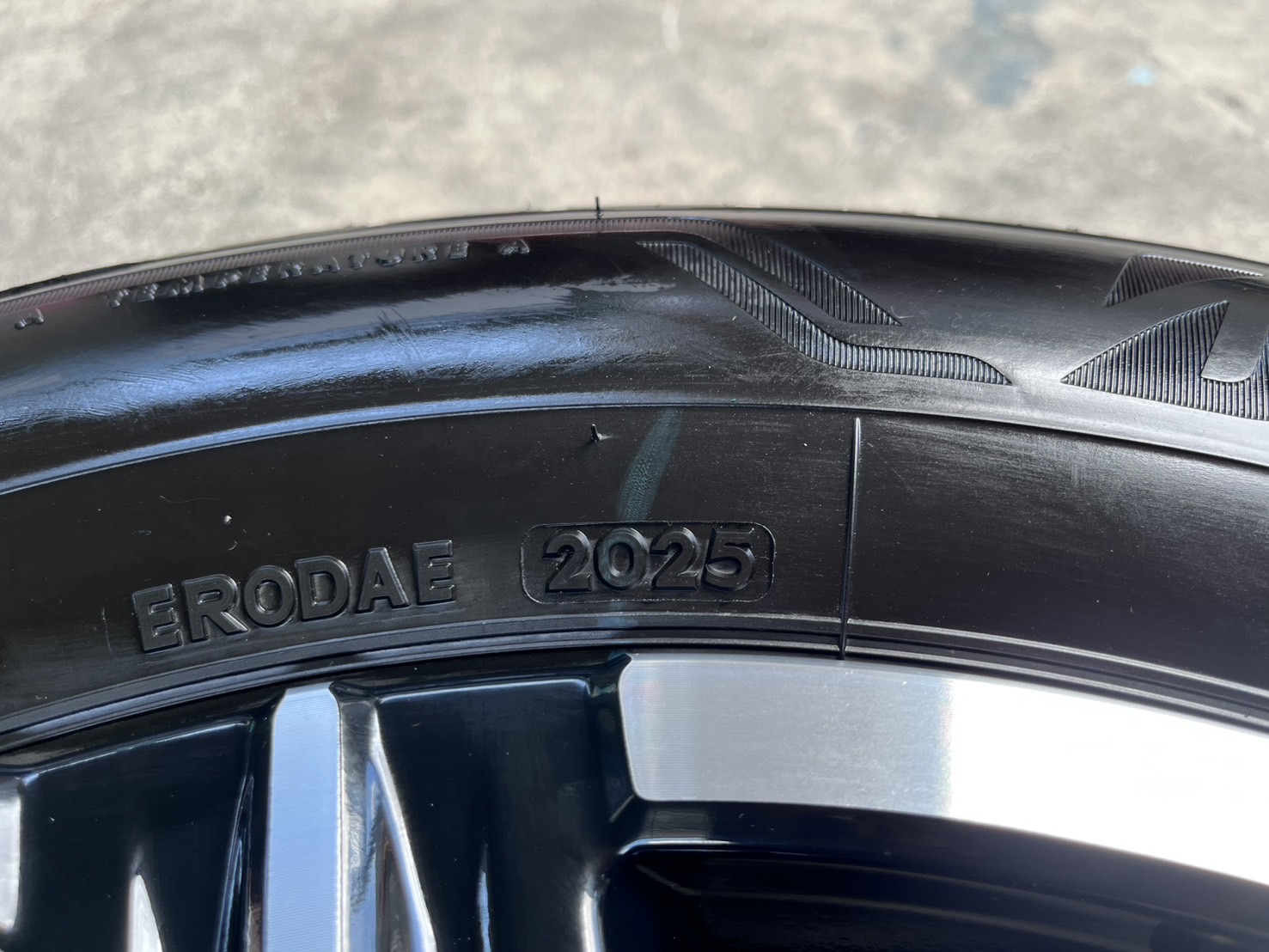 ✨ล้อแม็กป้ายแดง✨Honda HRV ตัวท็อป รุ่นใหม่ล่าสุด ขอบ 17 พร้อมยางน้องๆป้ายแดง 215-60-17 Bridgestone💥ปี25💥