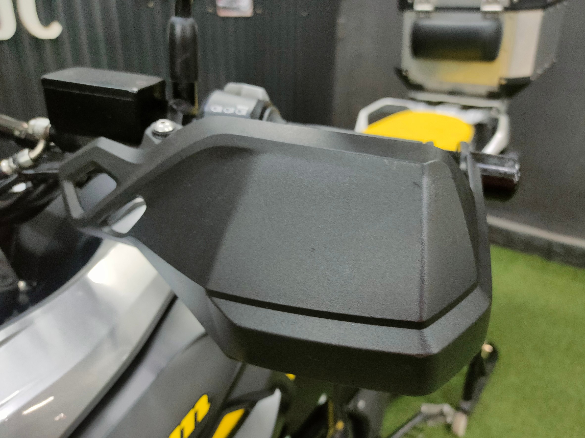 🔥โปรเสื้อยืดคอกลม🔥 ออกรถแค่ 99 บาท เอาใจสาย Touring‼️ #Vstrom1000 abs รถปี 18 มือเดียวพร้อมใช้