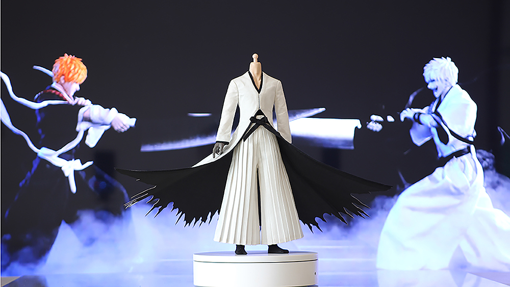 CS010 1/6 White Ichigo Windbreaker Robe Set