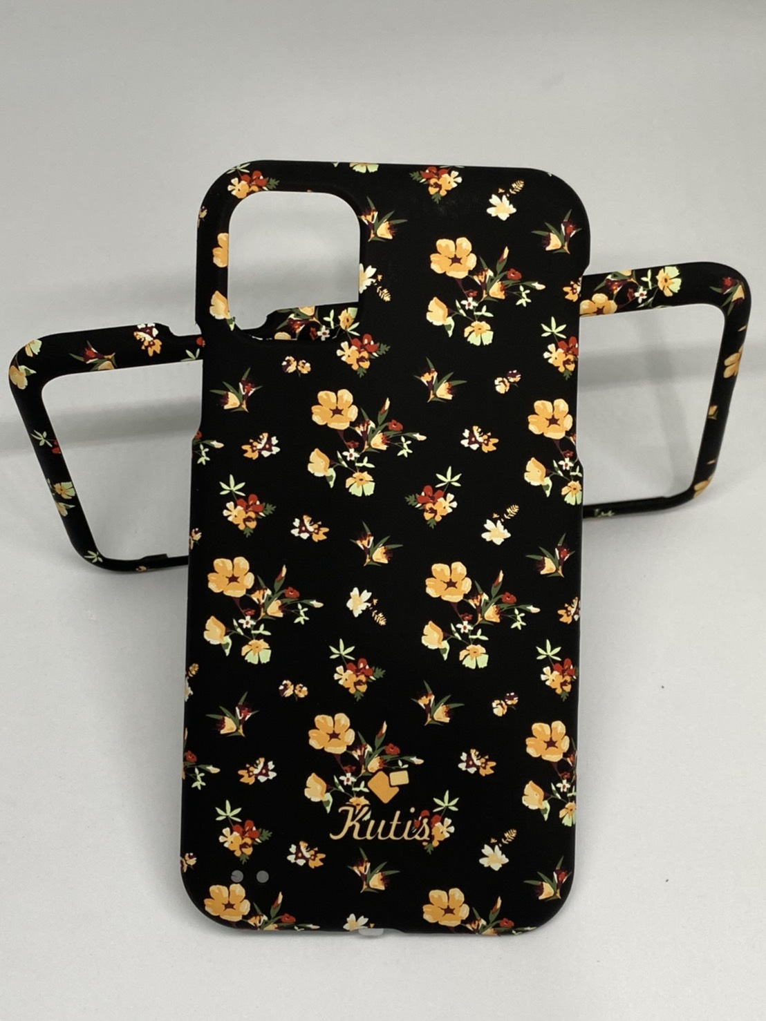 เคสคูทิส(Kutis)เคสไอโฟน11G(ลายดอกไม้ช่อดอกสีส้ม)มาใหม่ เคสประกบหน้า-หลัง เคสเรืองแสง เคสลายวินเทจ ร้านSuperhero Klongthom