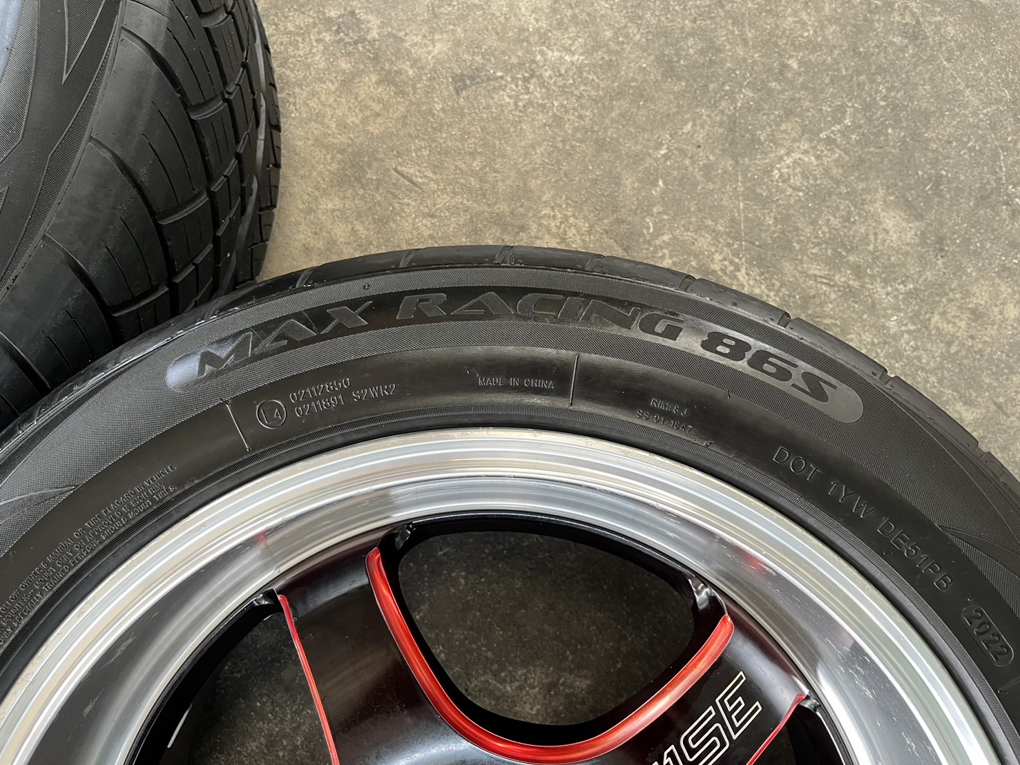 ✨ล้อแม็กแต่งพร้อมยาง✨6รู139✨E1SE ขอบ 18💖สภาพดี💖