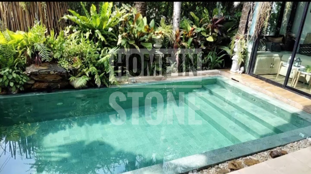 หินGreen Sukabumi for pool