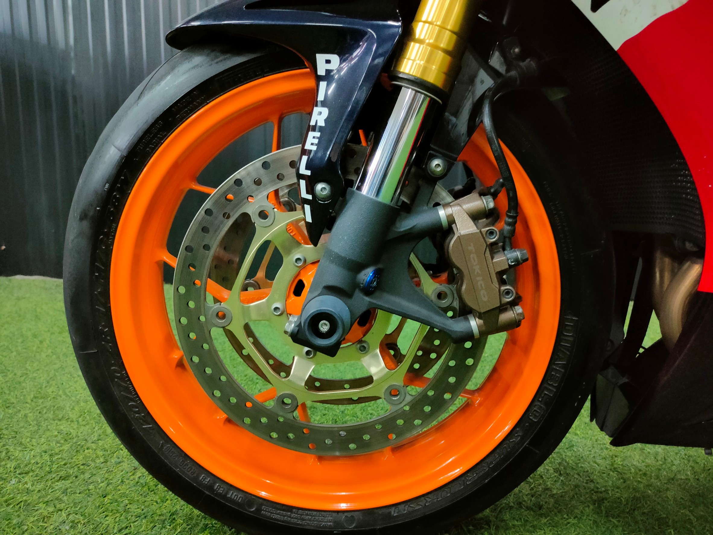 🏁Rare item‼️ เข้าใหม่ #CBR1000RR 🏁 Repsol model 2014 🔥 ของแต่งเต็มลำสีแท้ทั้งคัน....ราคาเร้าใจ 2xx,xxx🔥