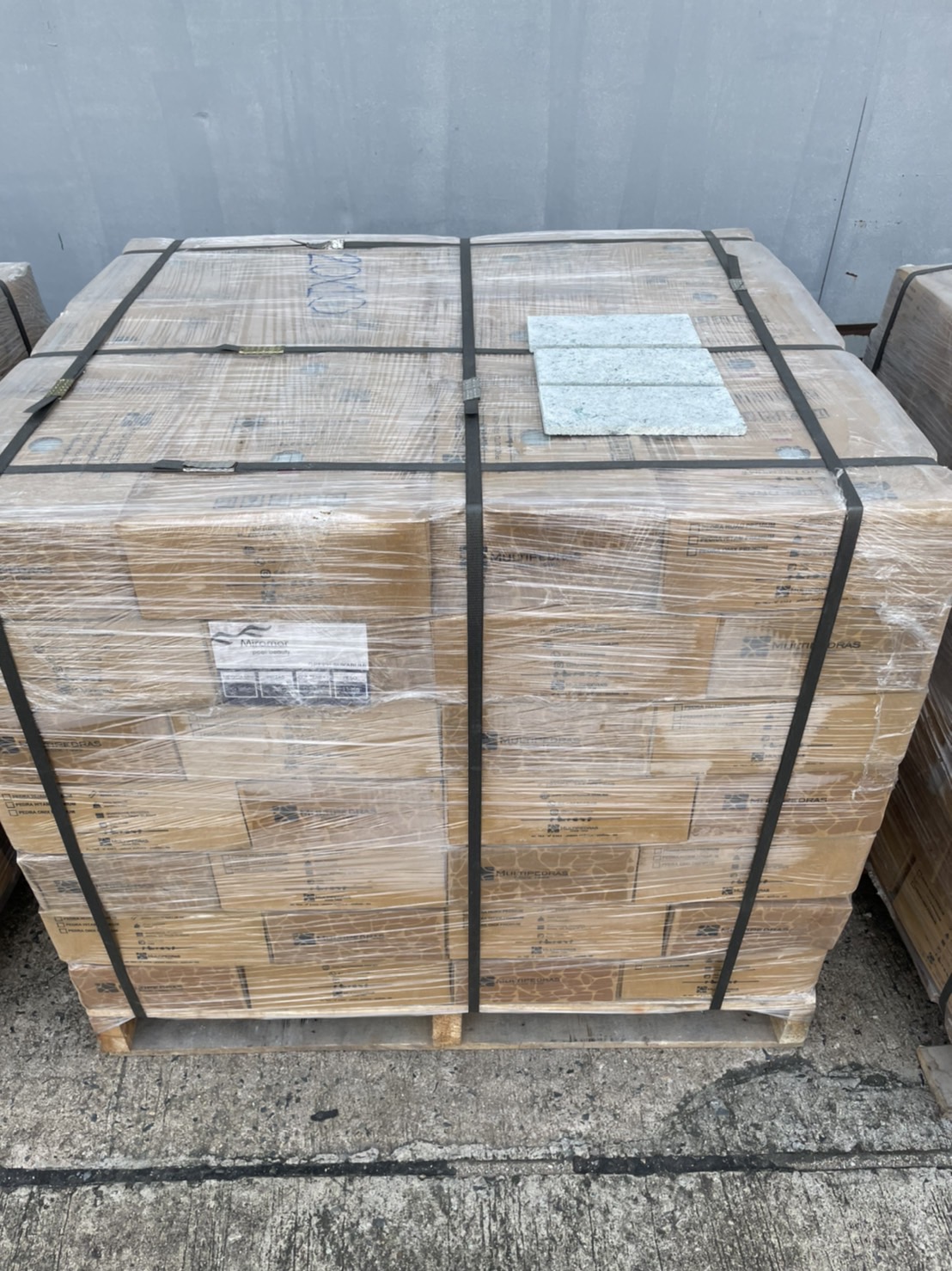 ภาพสวย อัพเดทใหม่ล่าสุด หินปูสระว่ายน้ำ Green sukabumi