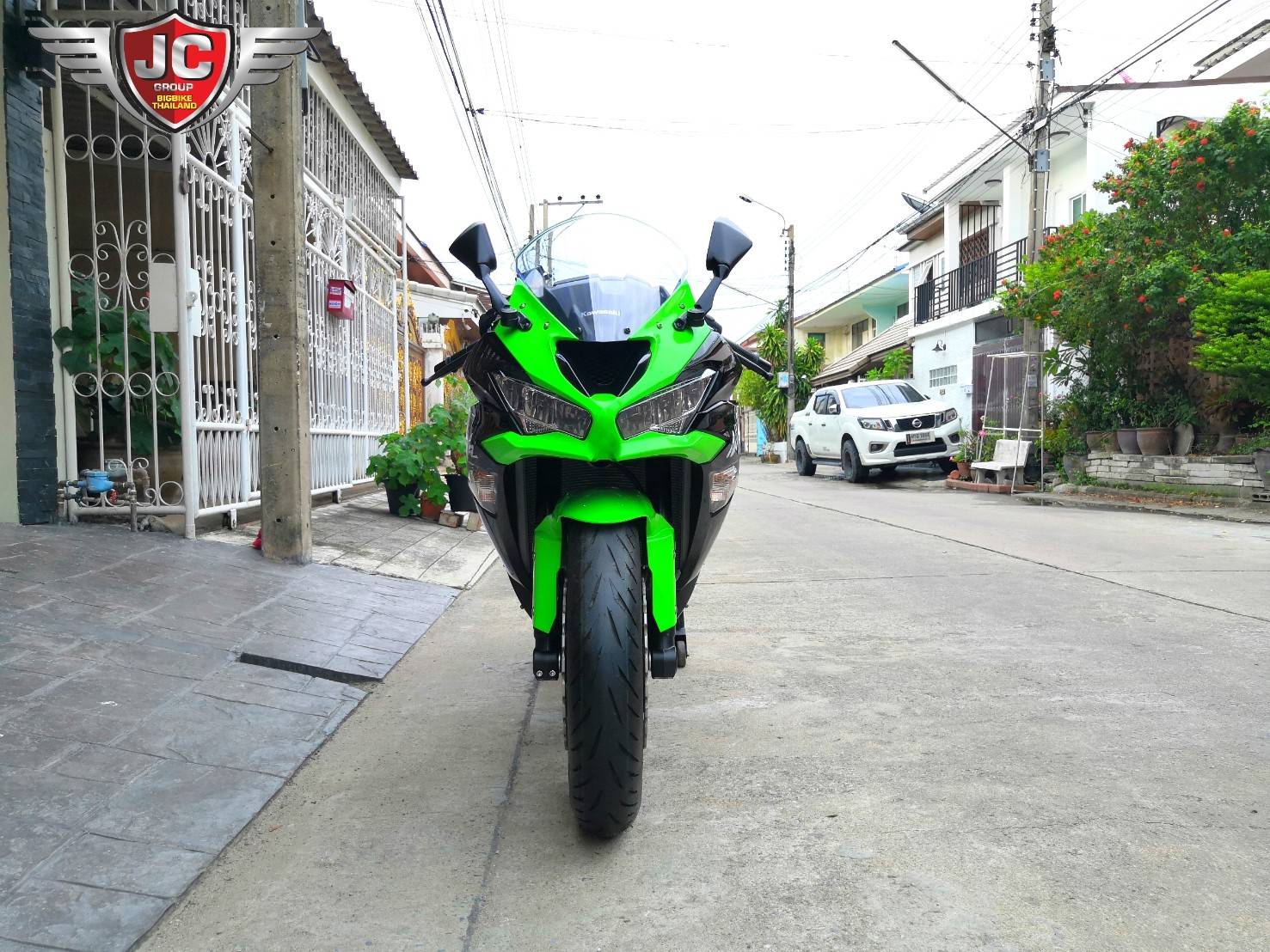 ZX-6R ***ไมล์ร้อยโลไม่ต้องบรรยายมาก***สภาพรถใหม่ใสกริ๊งๆ