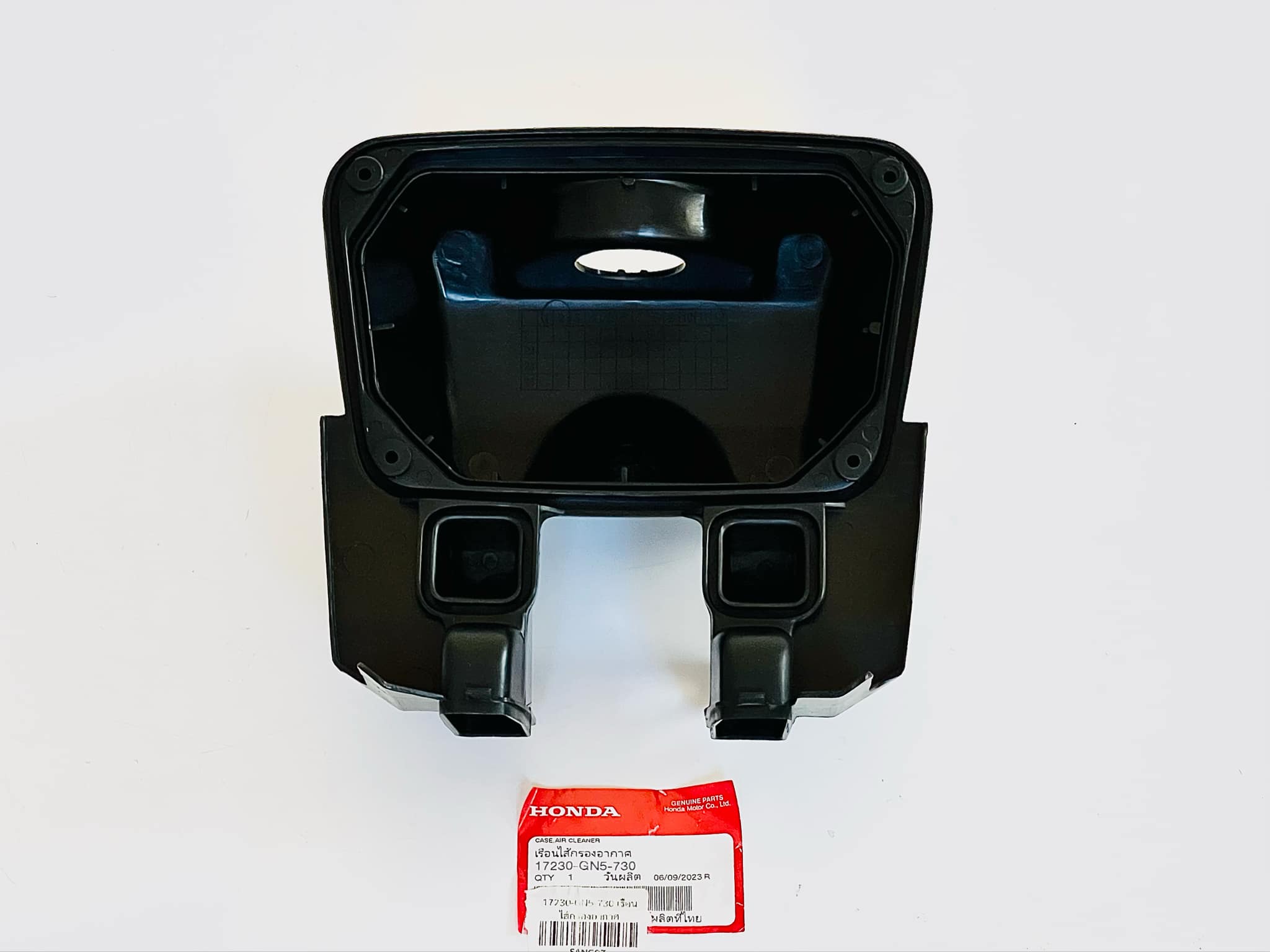 เสื้อหม้อกรองตัวใหญ่ ดรีมคุรุสภา ดรีม c100n แท้ศูนย์ฮอนด้า B28