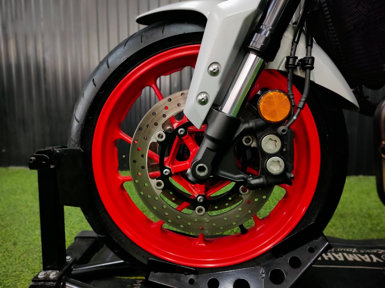 💥 ของดีมีแบ่งกันชม 😎 YAMAHA MT09 'เอเลี่ยน' รถกลางปี 2019 โคตรสวย โคตรใส ท่อฟูลแท้ๆ 💥