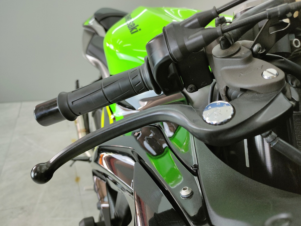 สีเด็ด สายเขียว เสียวทุกโค้ง 😁 KAWASAKI ZX6R จดปี 2019 ทรงโคตรดีสวยใสไร้รอย‼️