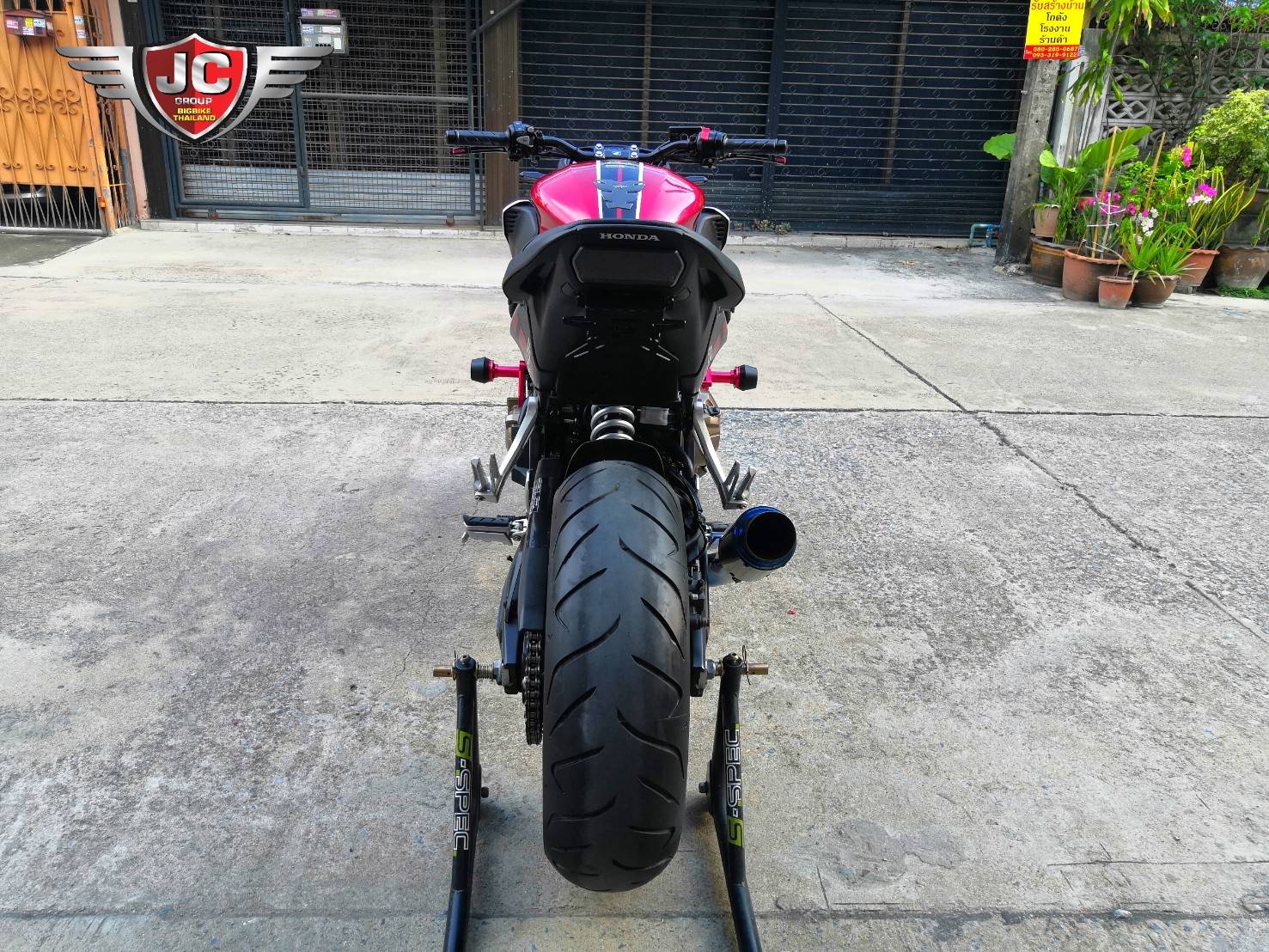 #CB650F รถกลางปี 2018 ไมล์แท้ 5,xxx KM. แต่งสวยพร้อมขี่หล่อกันเลย