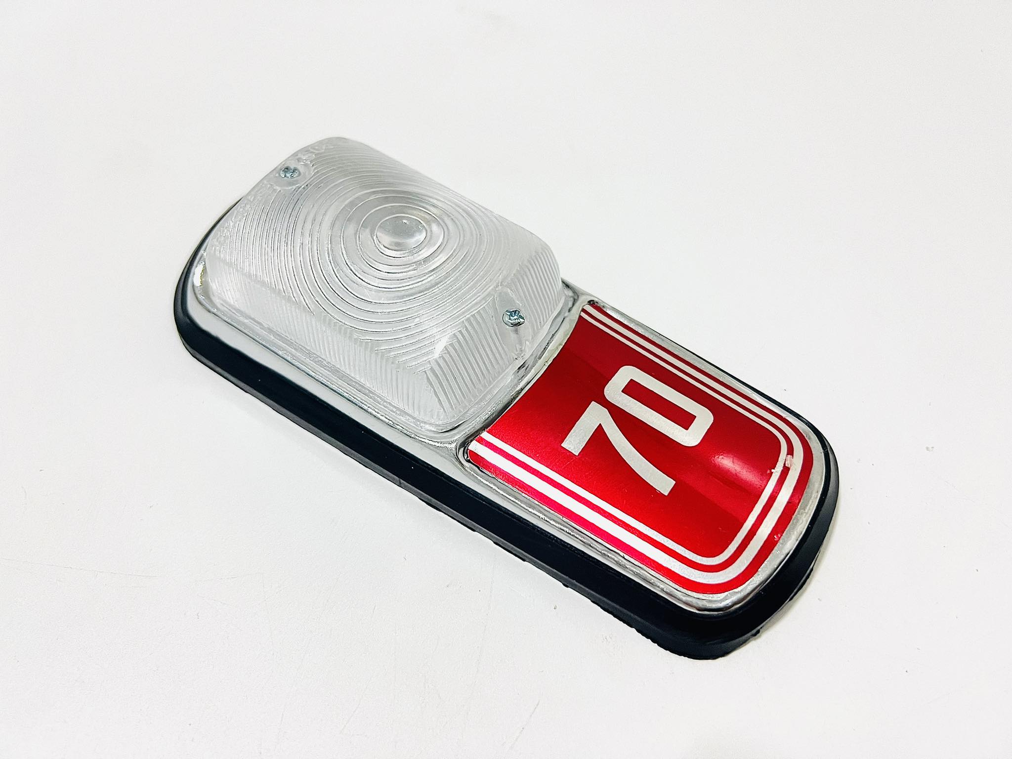 ไฟหรี่c70 L6-7