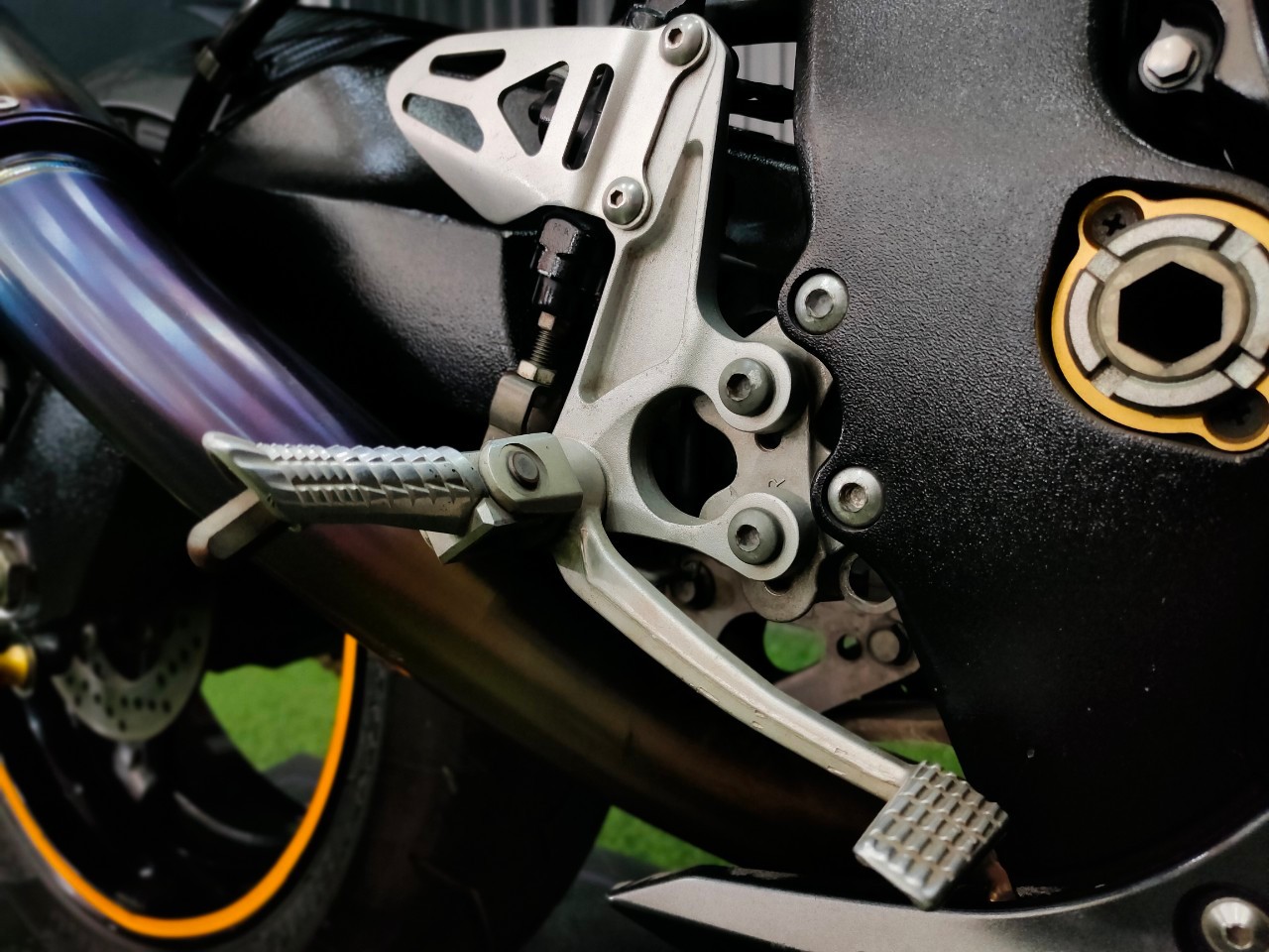 🐬 ได้เวลาโลมาโชว์ตัว #GSX-R1000 สเปค 🇺🇸 จดทะเบียน ธ.ค. ปี 2014 แต่งเต็มพร้อมบิน...ขี่อย่างมันส์‼️