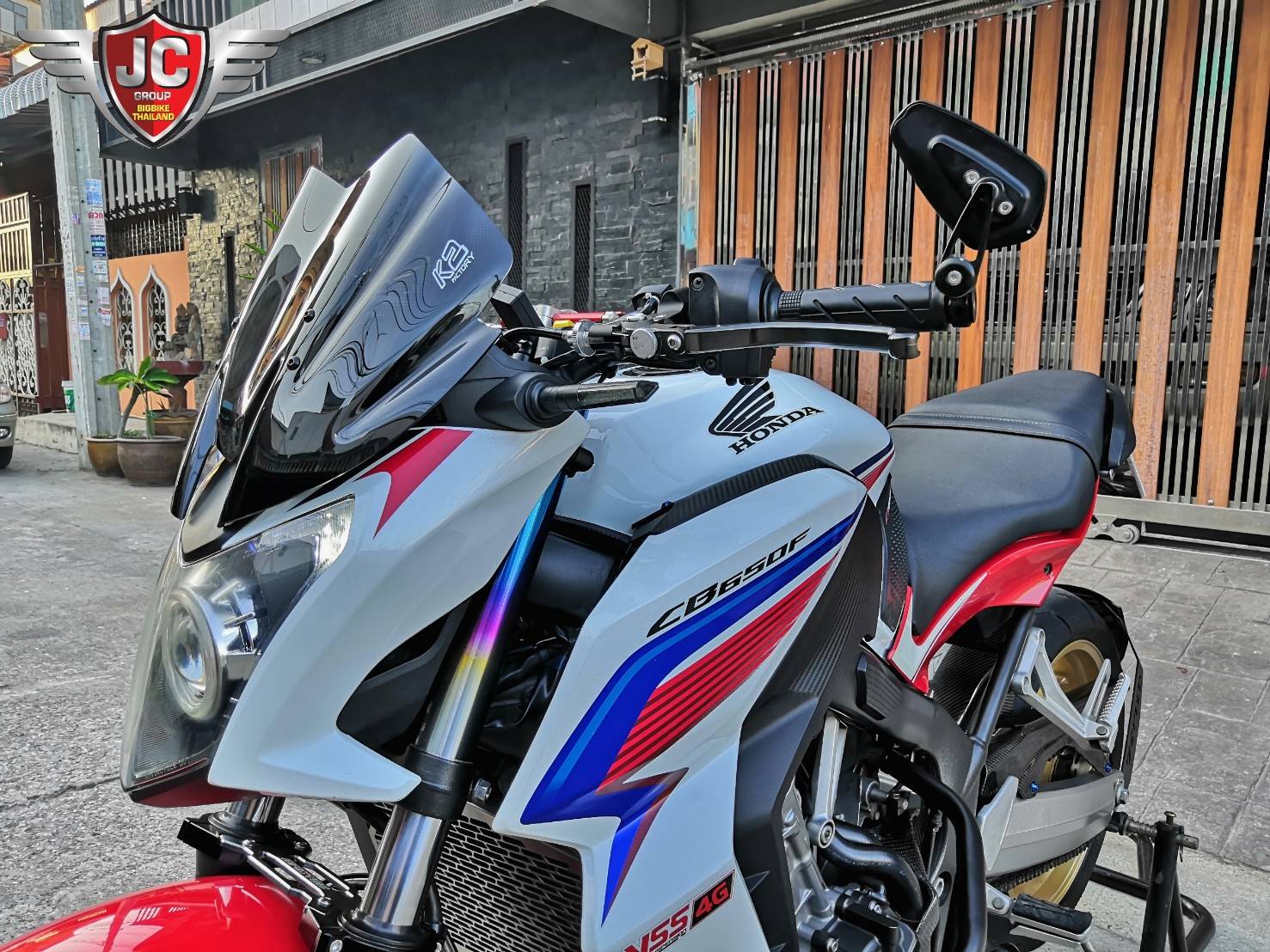 CB650F Tri-colour เครื่องอย่างเป๊ะ ห้องเครื่องแห้งๆใสๆรถบ้านแท้ๆสภาพแต่งสวยจัดหนัก