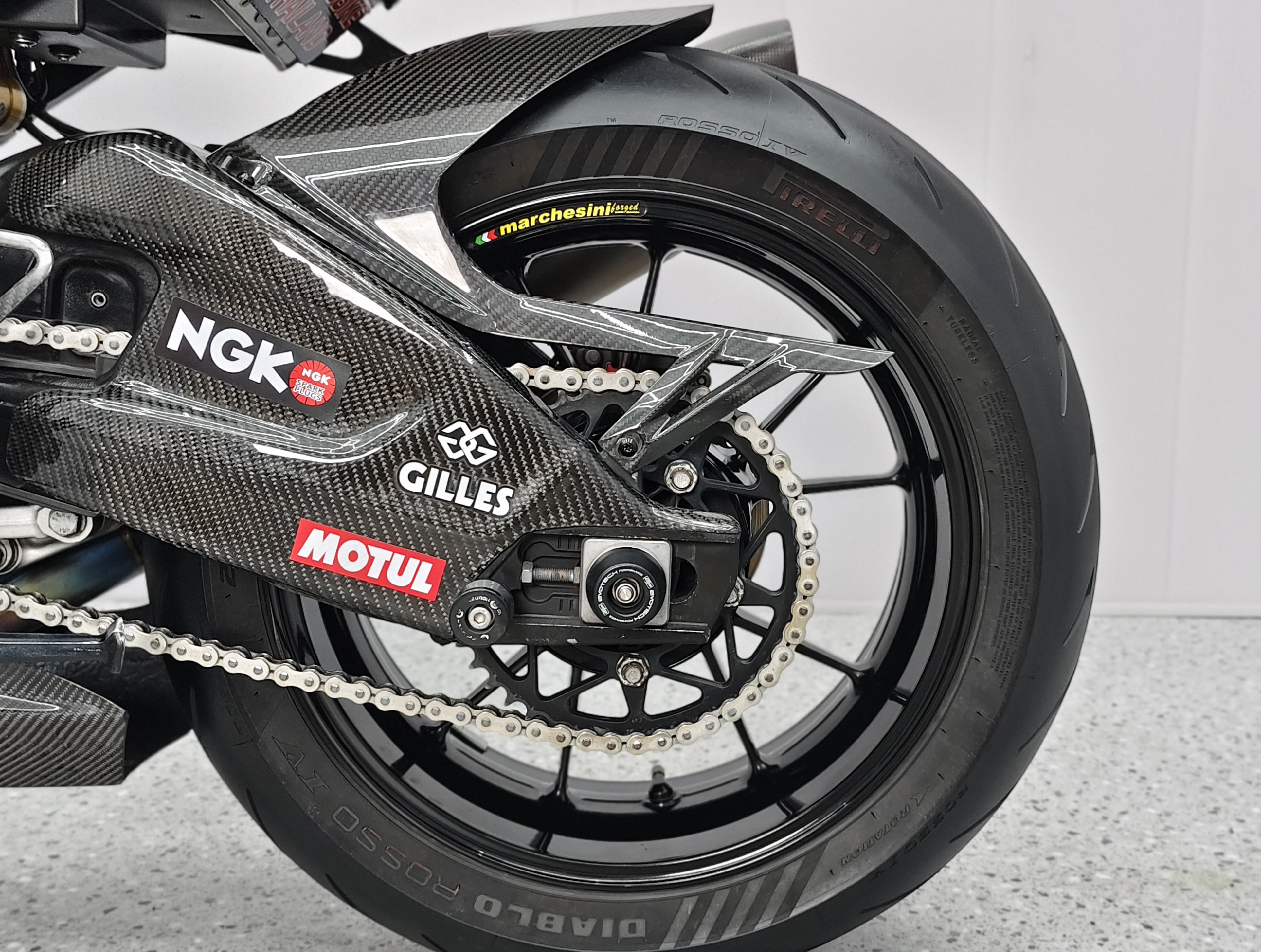 🦈 ฉลามบุก....ชุดแต่ง Full Carbon‼️ BMW S1000RR abs PRO กลางปี 2017 สุดจัดในย่านนี้ 💥 Serviceใหญ่แล้ว