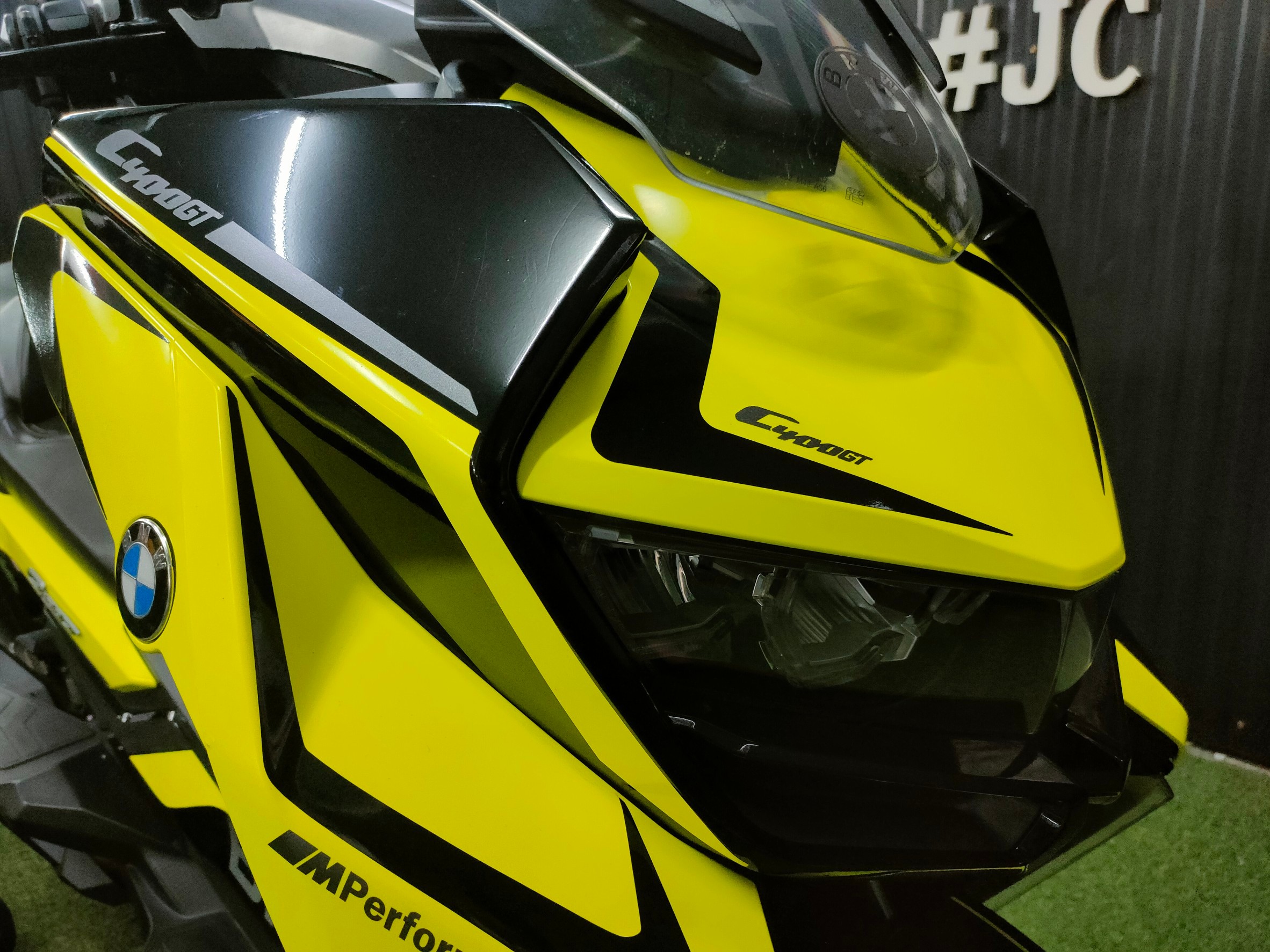 สกู๊ตเตอร์หรูเกรดพรีเมียม BMW C400GT รถปลายปี19 🤩 Warp ลาย Performance+Service เรียบร้อย 👍