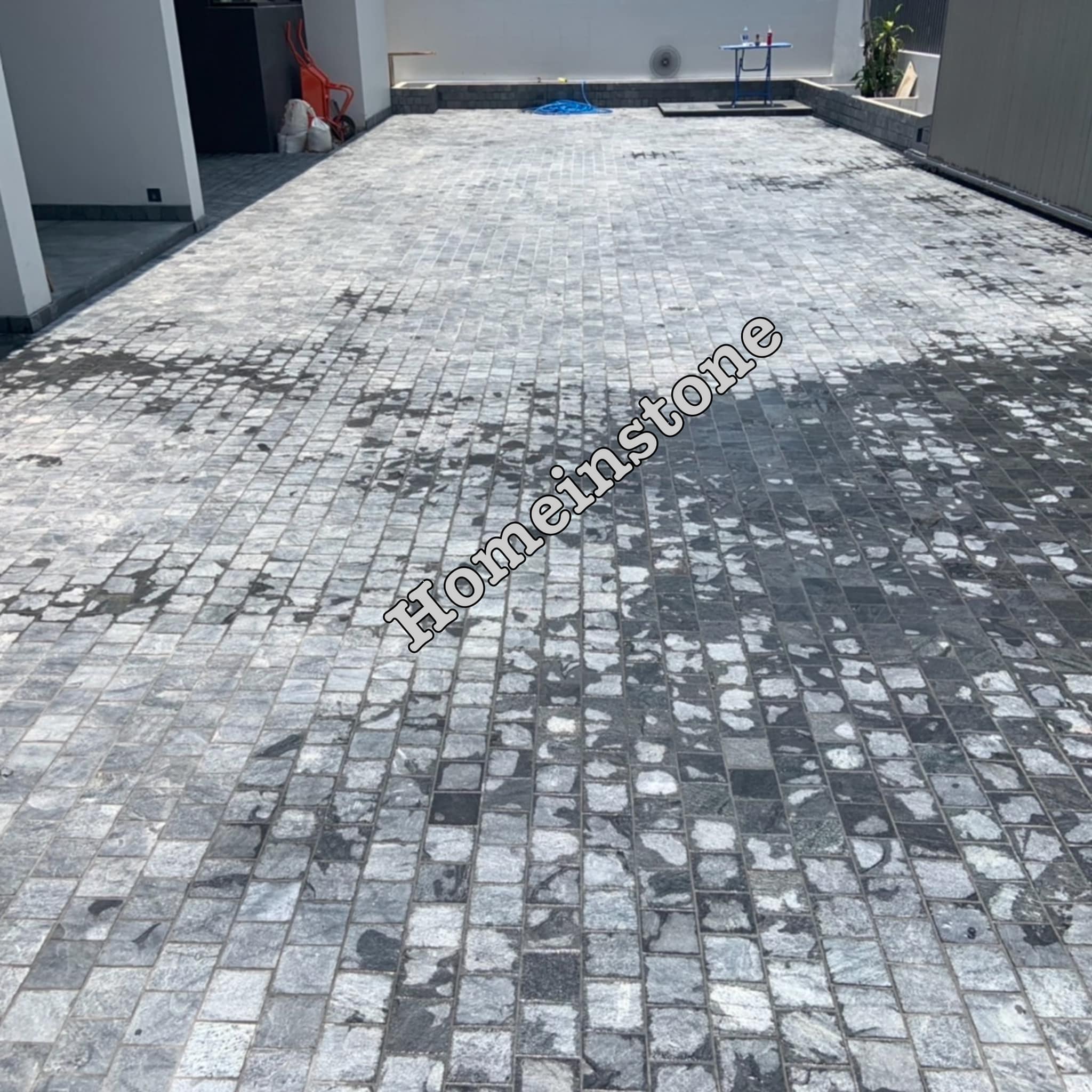 Silver Grey หน้าธรรมชาติ แข็งแรง ทนทาน สวยงาม