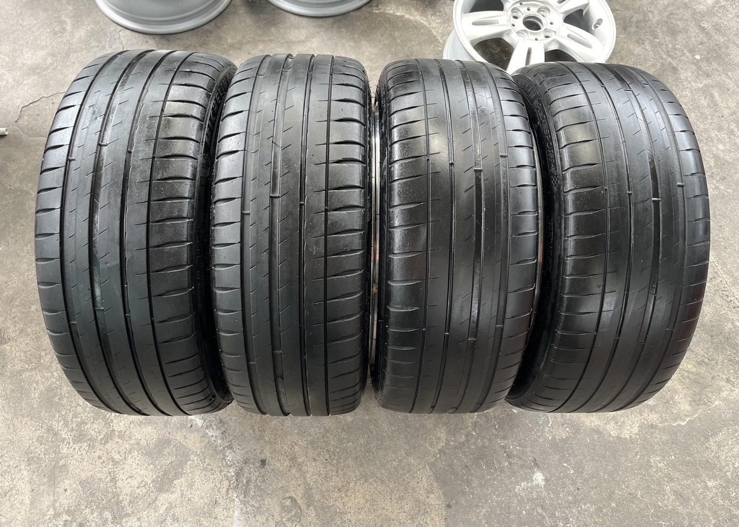 ✨แม็กแต่ง✨4รู100✨Yachiyoda ขอบ 17 แถมยาง 205-45-17 Michelin ปี 21