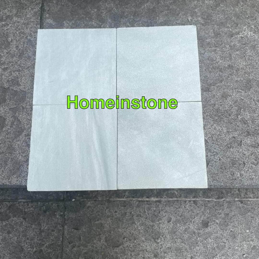 หินปูสระว่ายน้ำ โอเชี่ยนเวฟ - ไวท์คลาวดี้