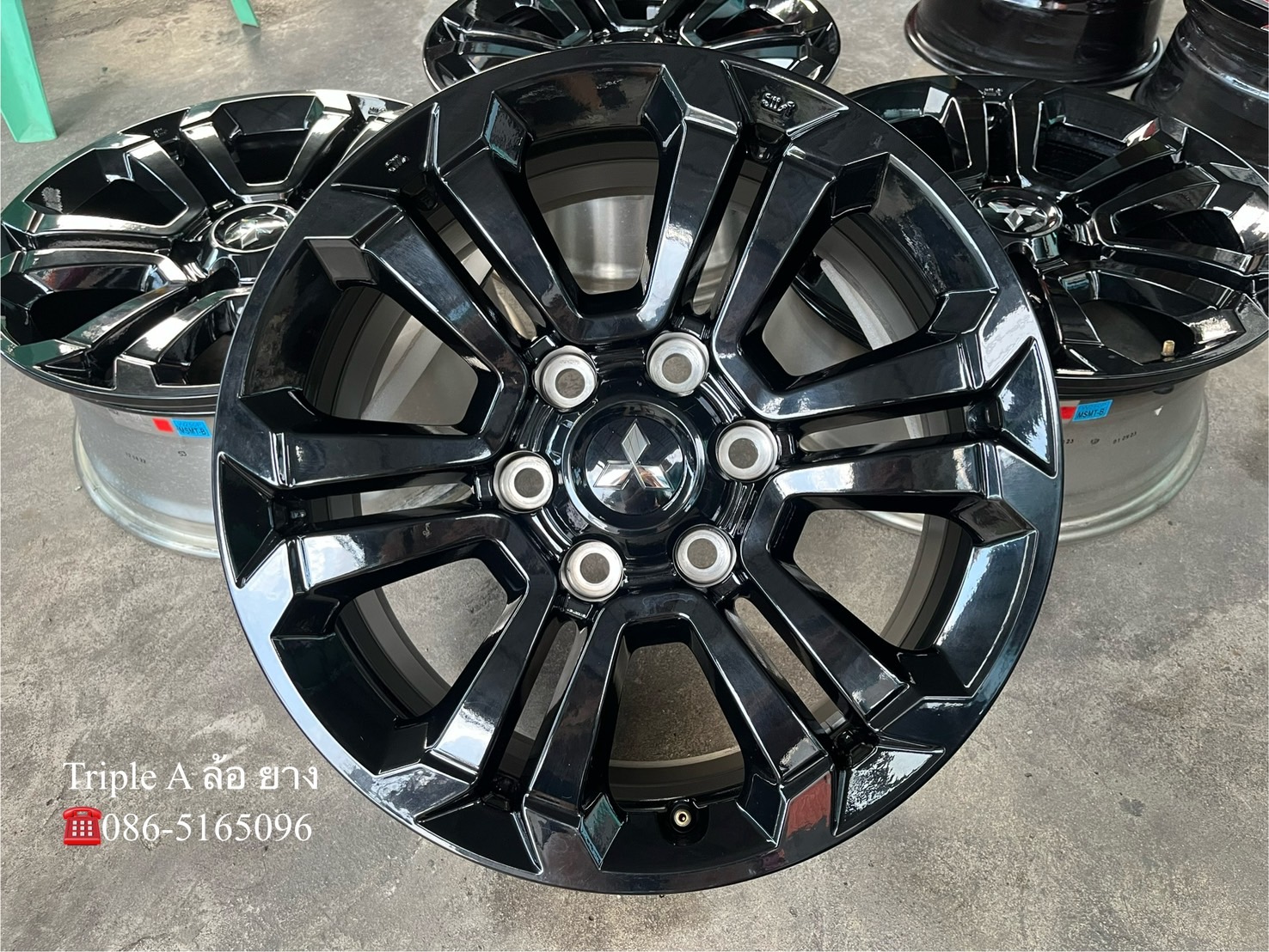 ✨ล้อแม็ก 6รู139✨Mitsu Triton Athlete ขอบ 18 สีดำแท้💯