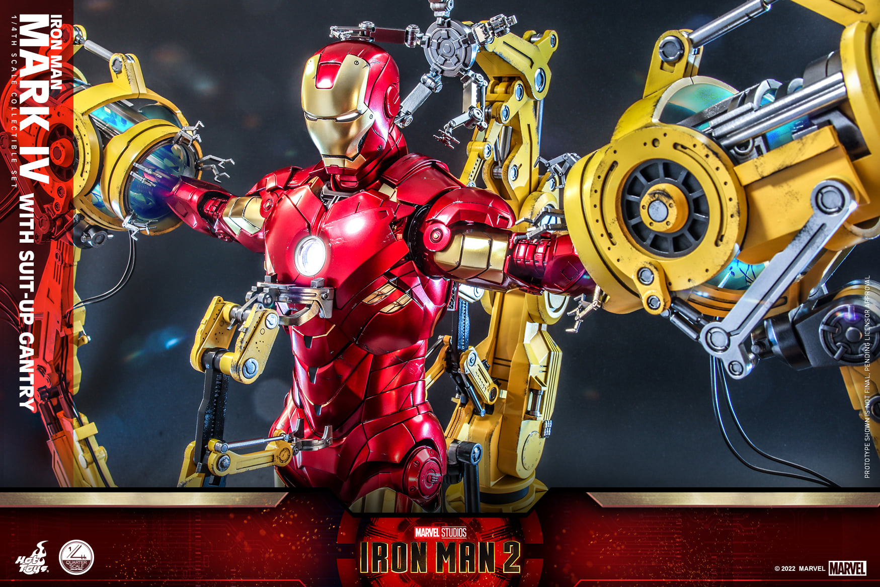 Hot Toys QS021 1/4 Iron Man 2 - Iron Man Mark IV with Suit-Up Gantry