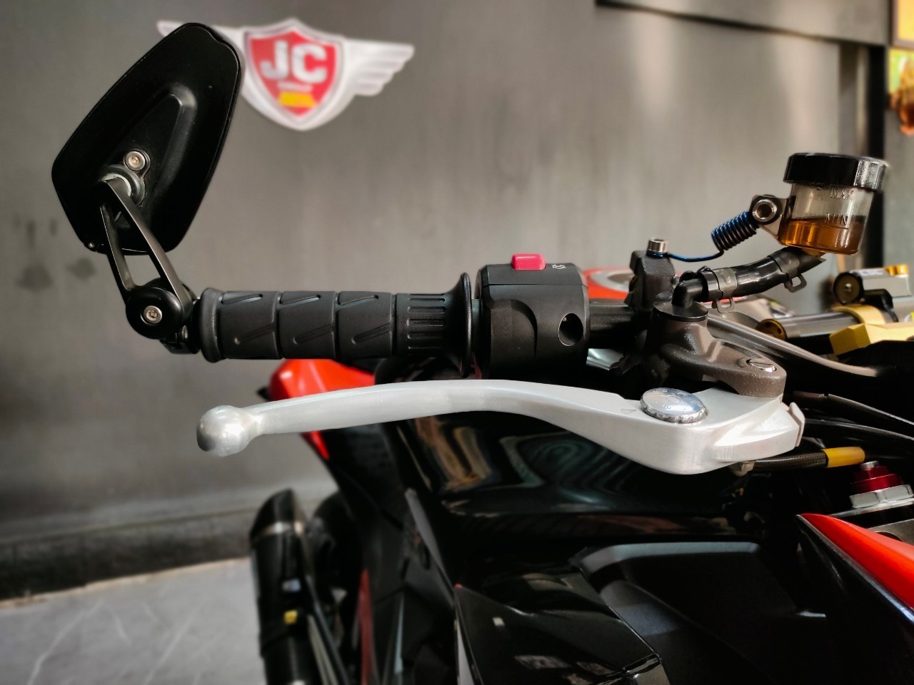 ทรงดีพิมพ์นิยม KAWASAKI Z800 ปี 2014 เครื่องดีสีสวยออกรถ ⭕ บาท...ให้ไวเลย‼️