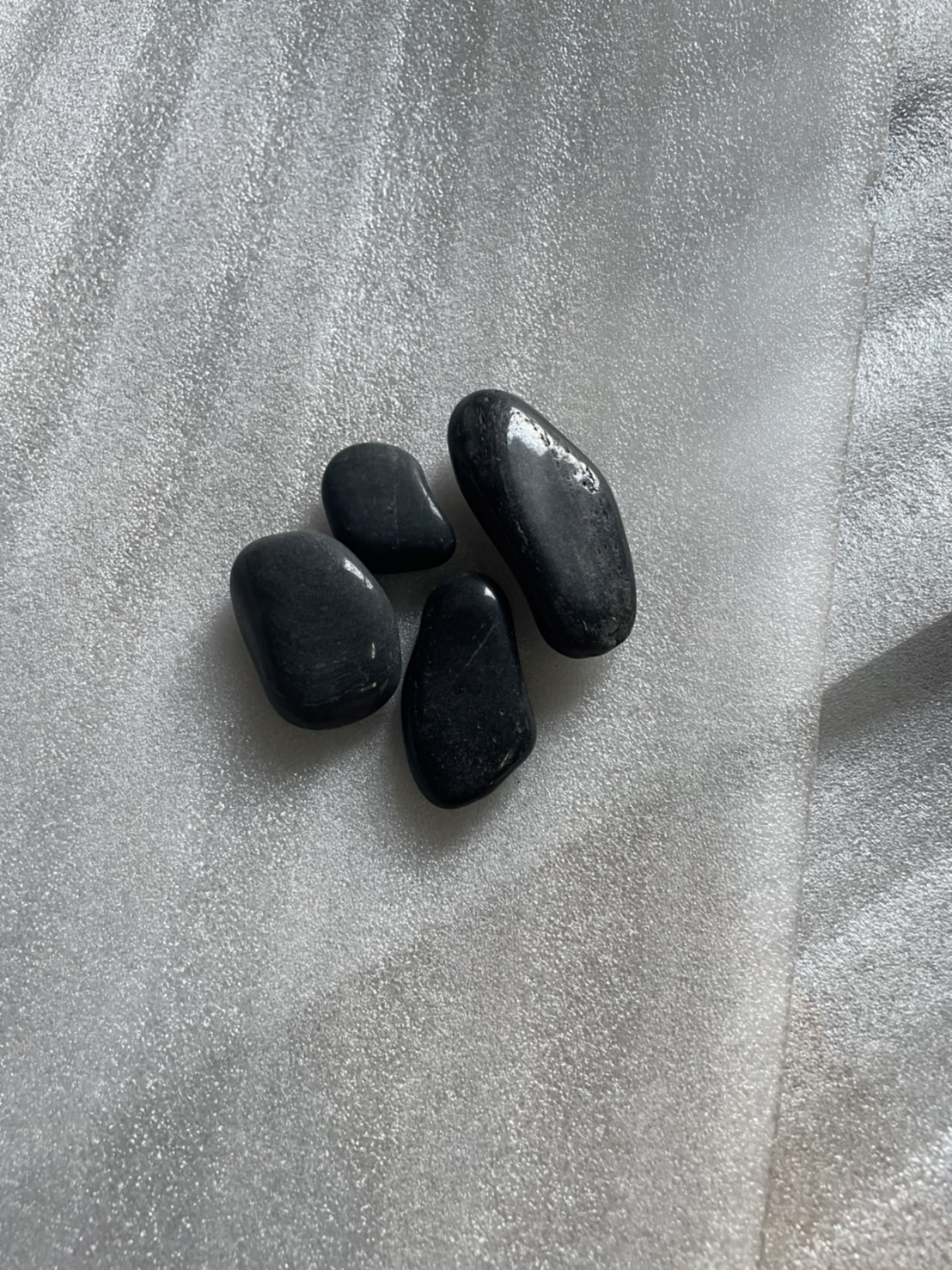 หินกรวดดำเงาบาหลี