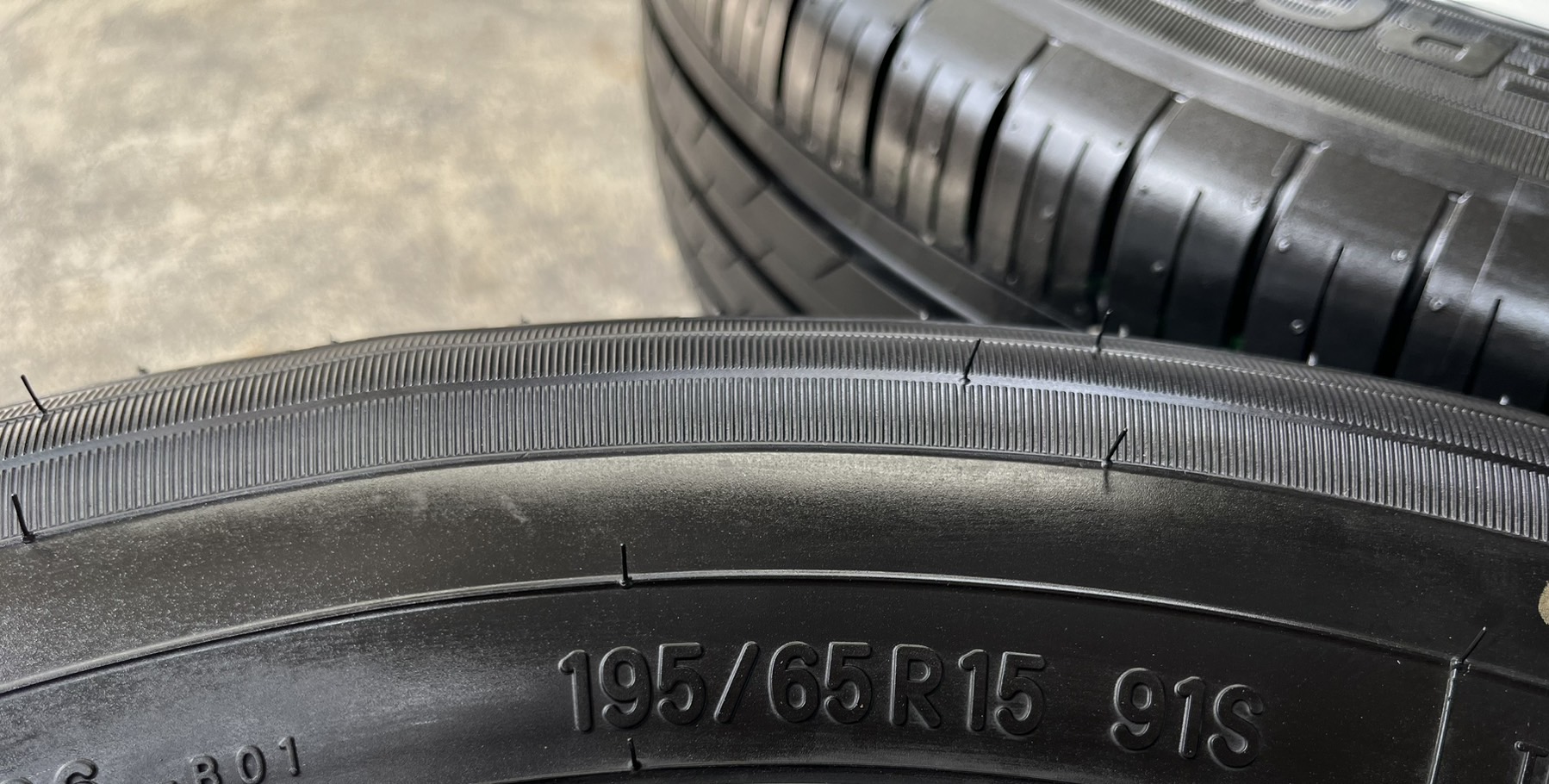 ✨ยางป้ายแดง✨195-65-15 TOYO♨️ปลายปี 24♨️สวยกริ๊บ🚗ถอดจากรถใหม่ป้ายแดง
